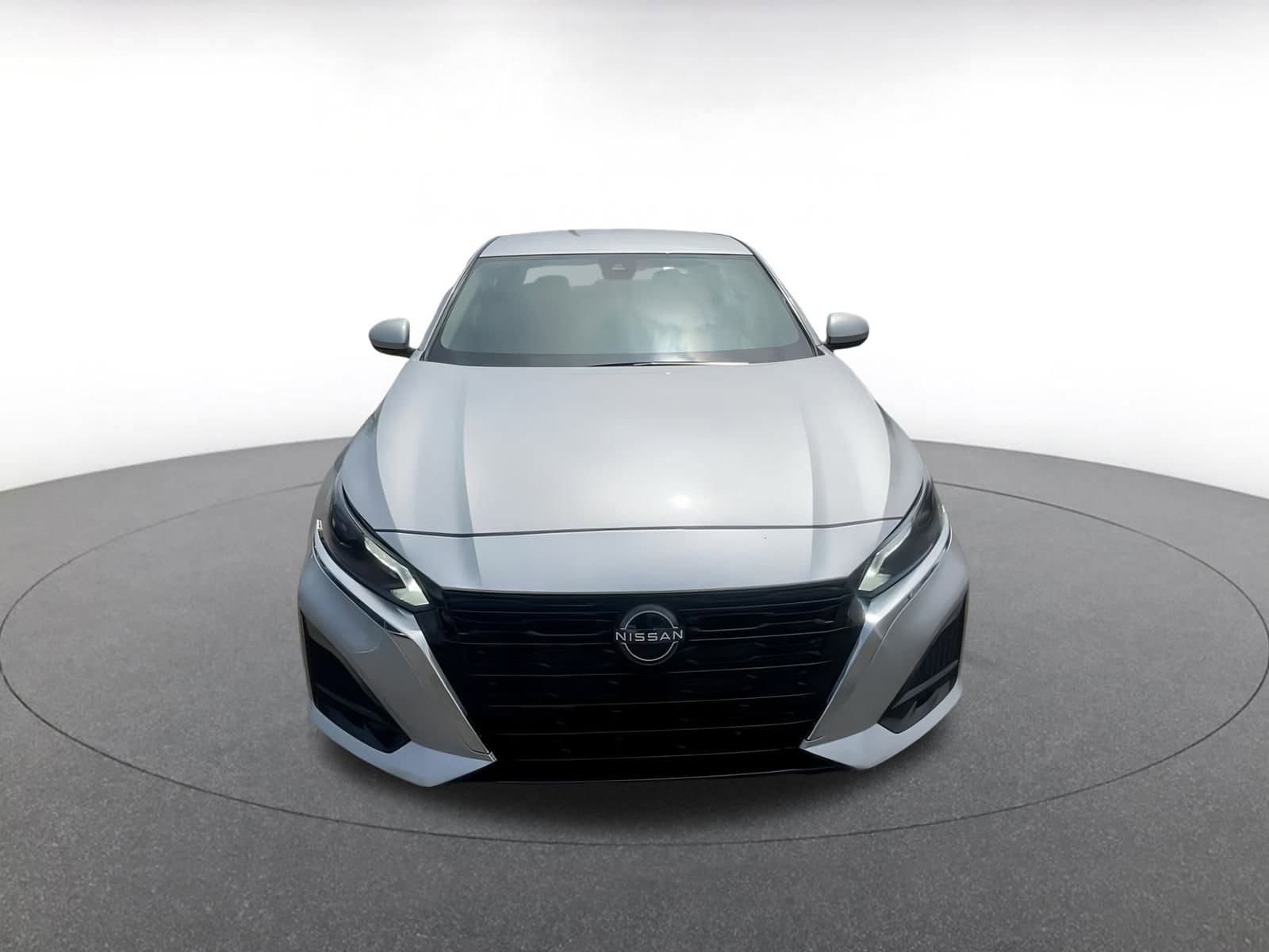 Thumbnail: 2023 Nissan Altima - 4