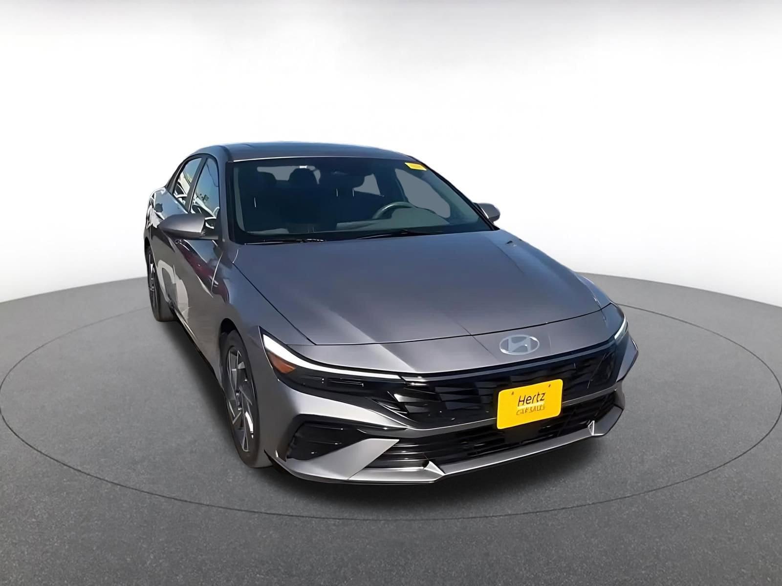 Thumbnail: 2025 Hyundai Elantra - 3