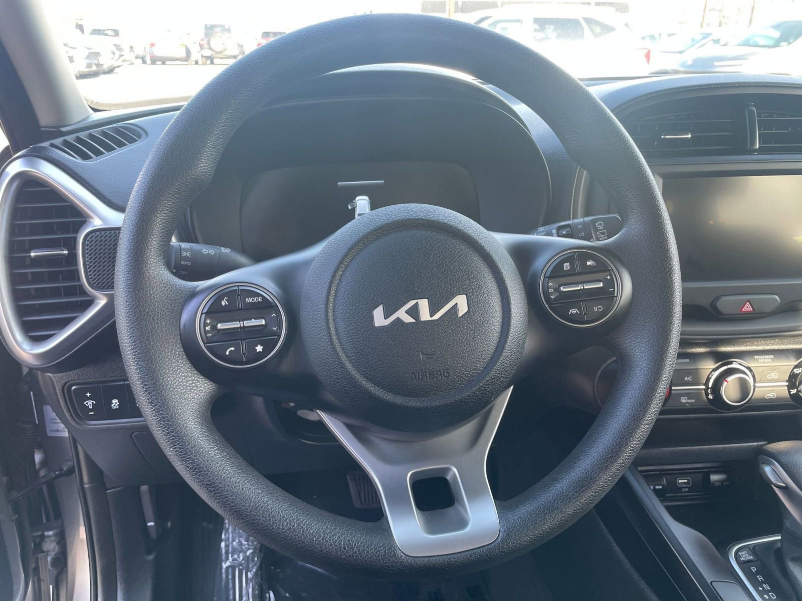 Thumbnail: 2025 Kia Soul - 28