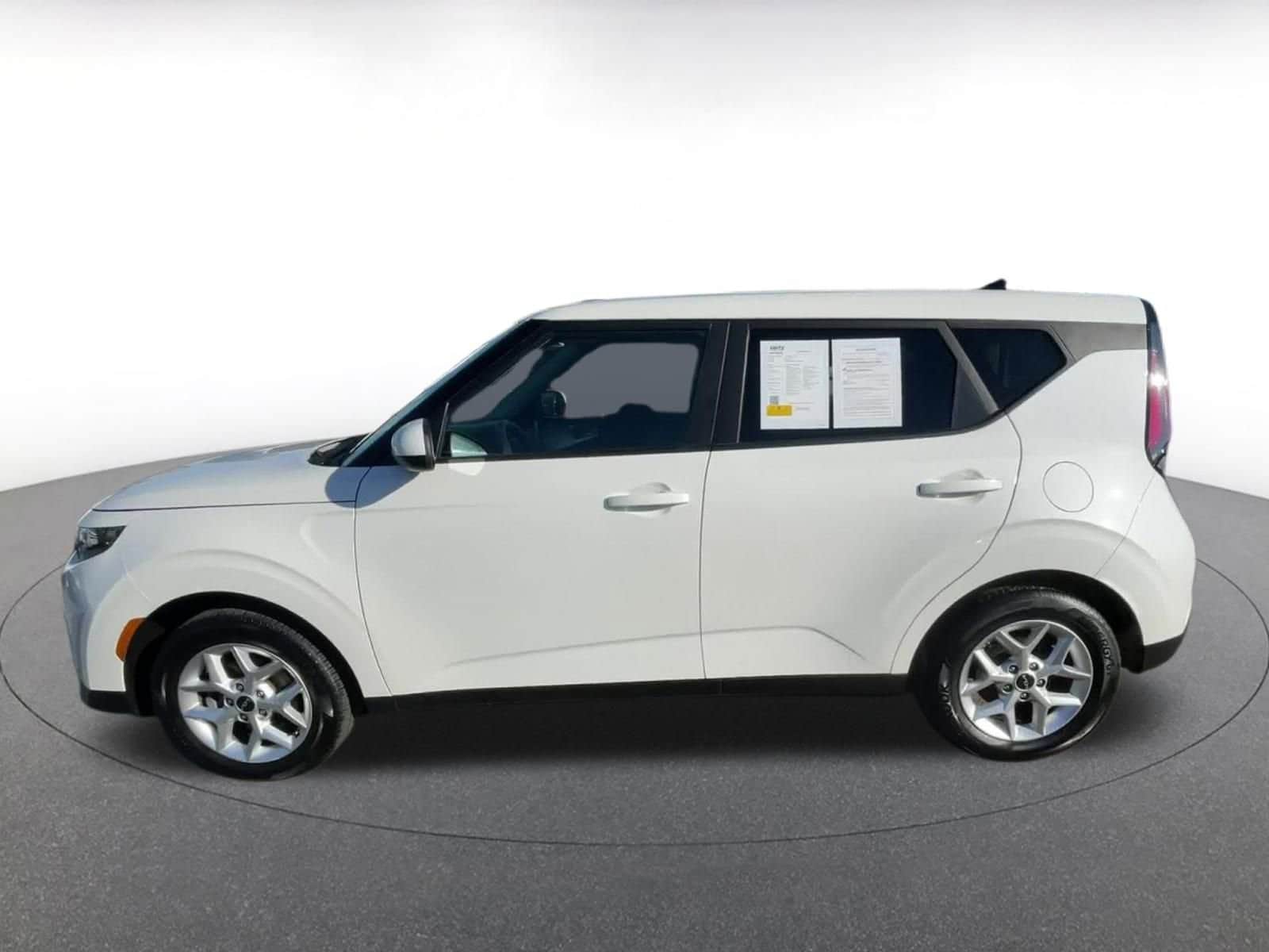 Thumbnail: 2025 Kia Soul - 9