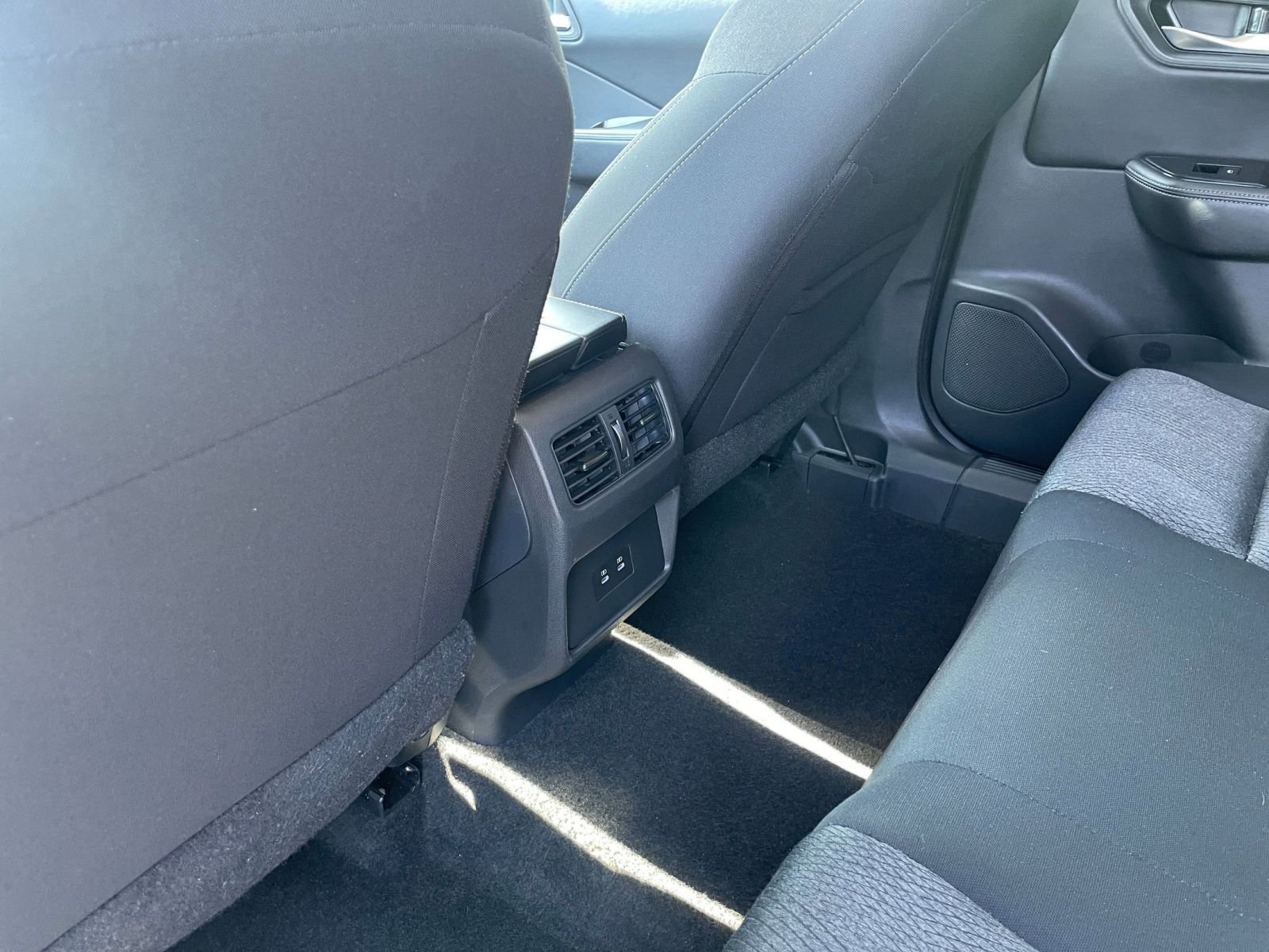2024 Nissan Rogue SV 25