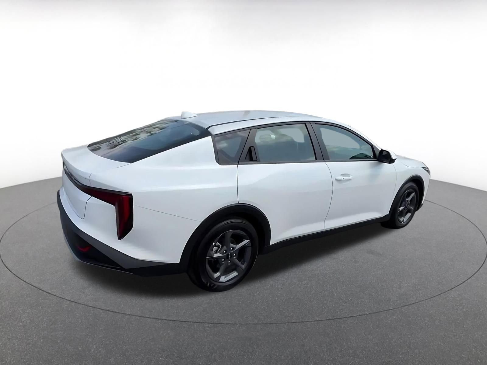 Thumbnail: 2025 Kia K4 - 15
