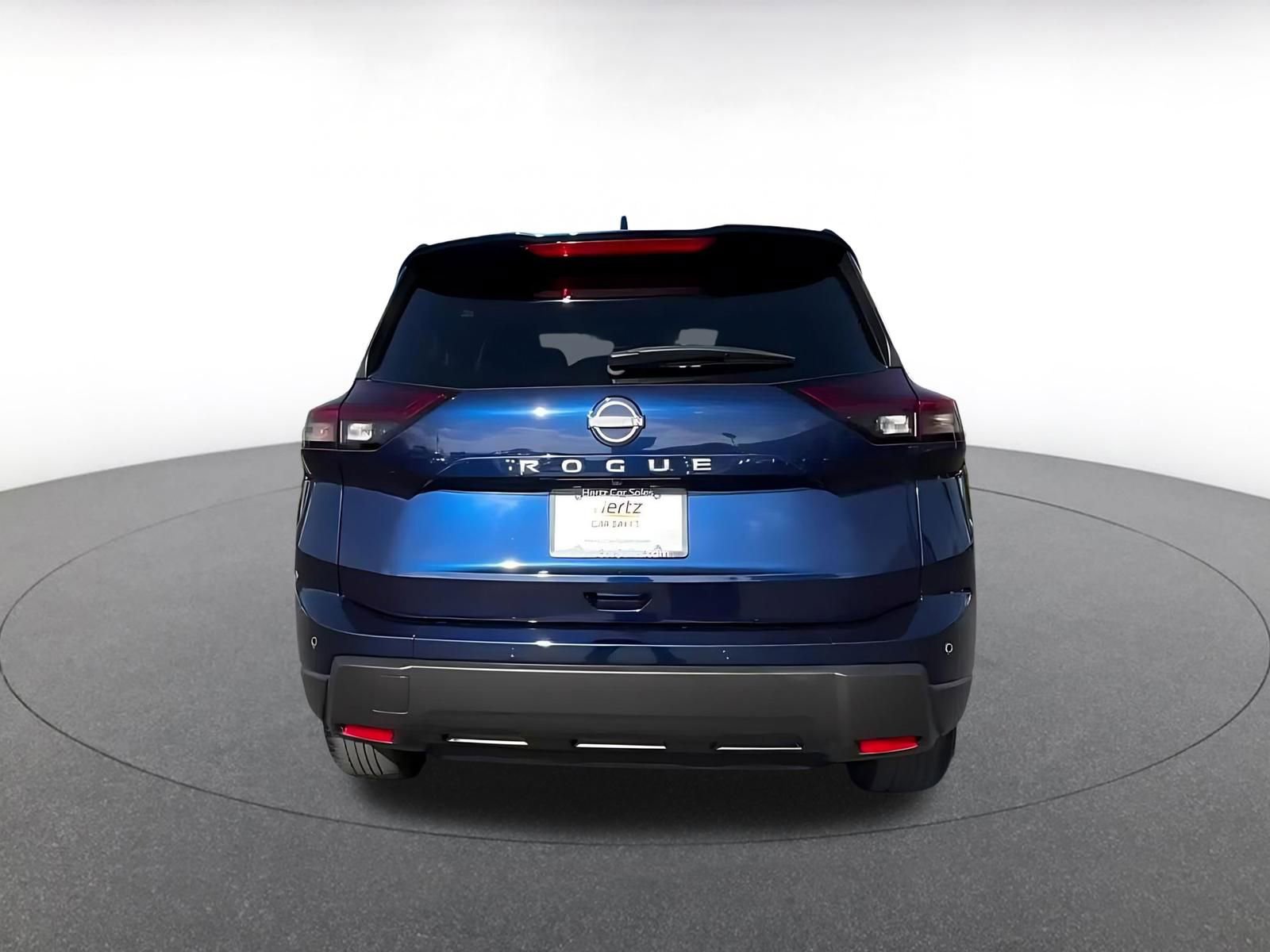 Thumbnail: 2025 Nissan Rogue - 12