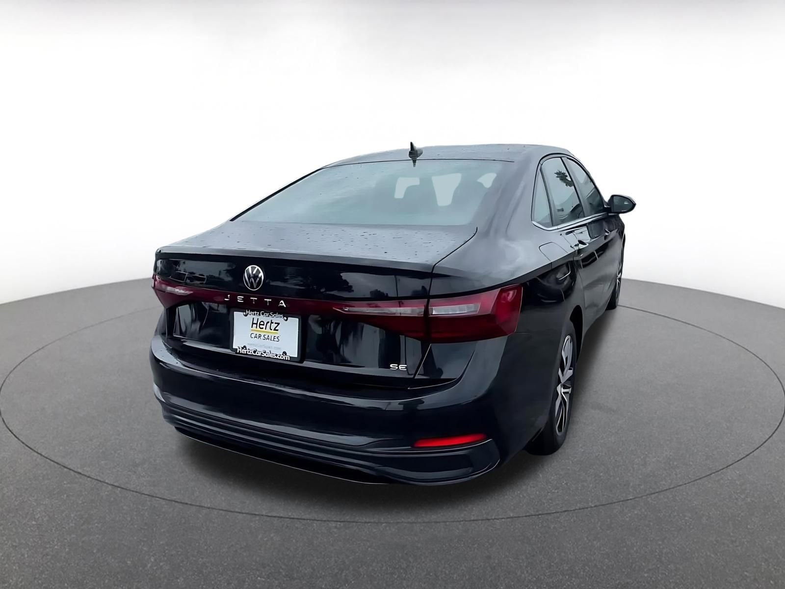 Thumbnail: 2025 Volkswagen Jetta - 14