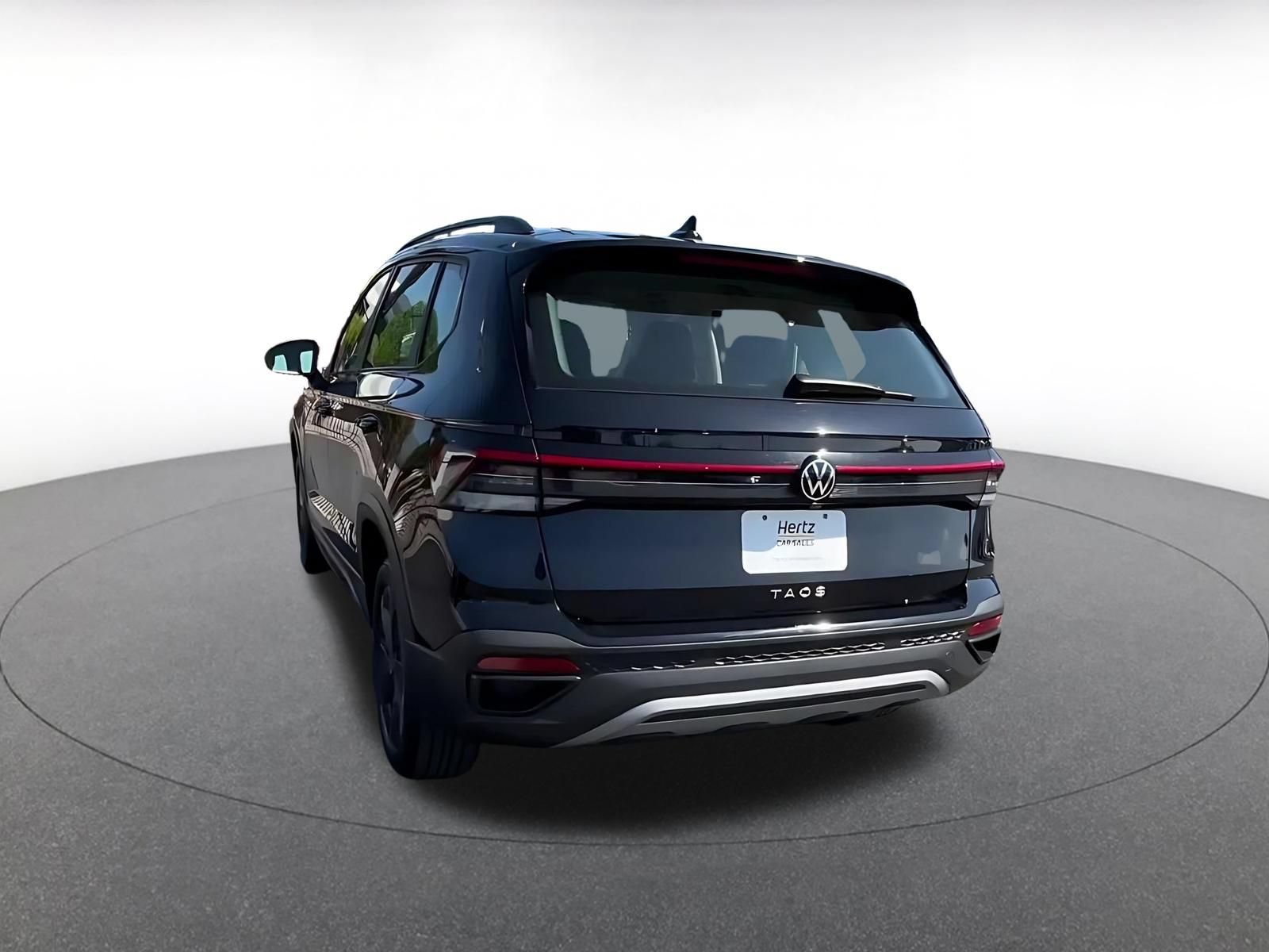 Thumbnail: 2026 Volkswagen Taos - 11