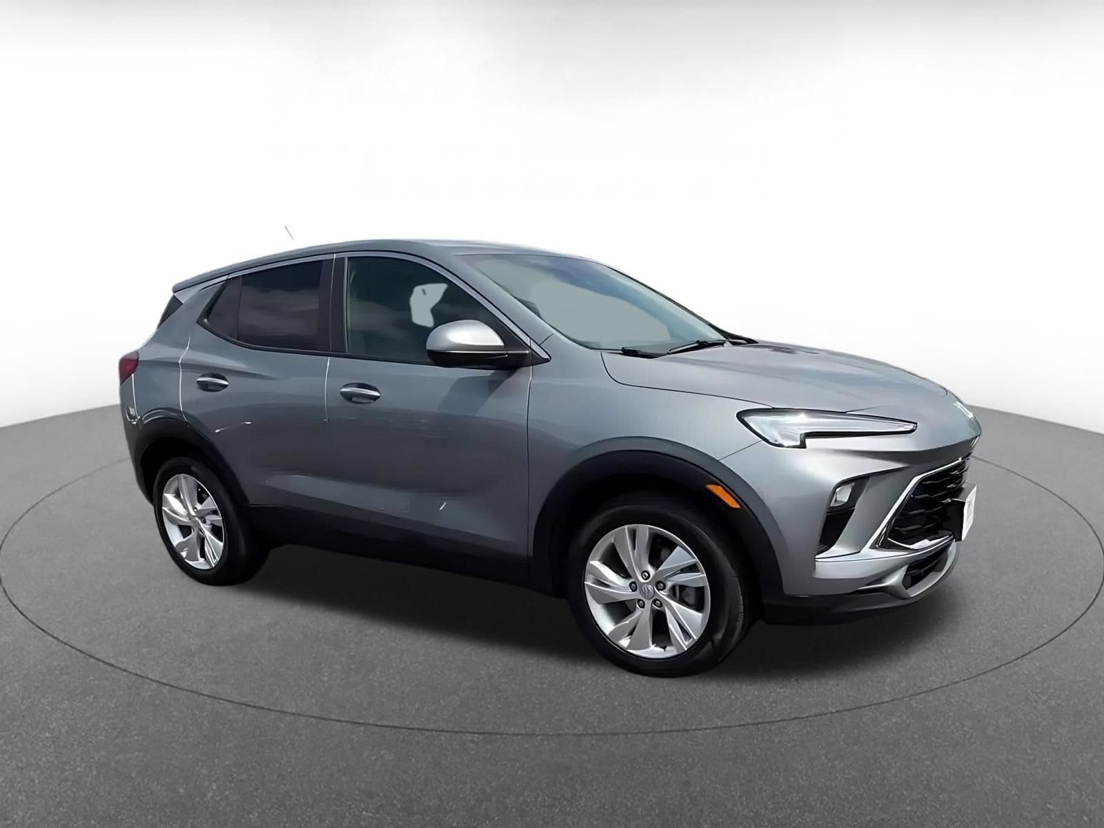 Thumbnail: 2025 Buick Encore GX - 2