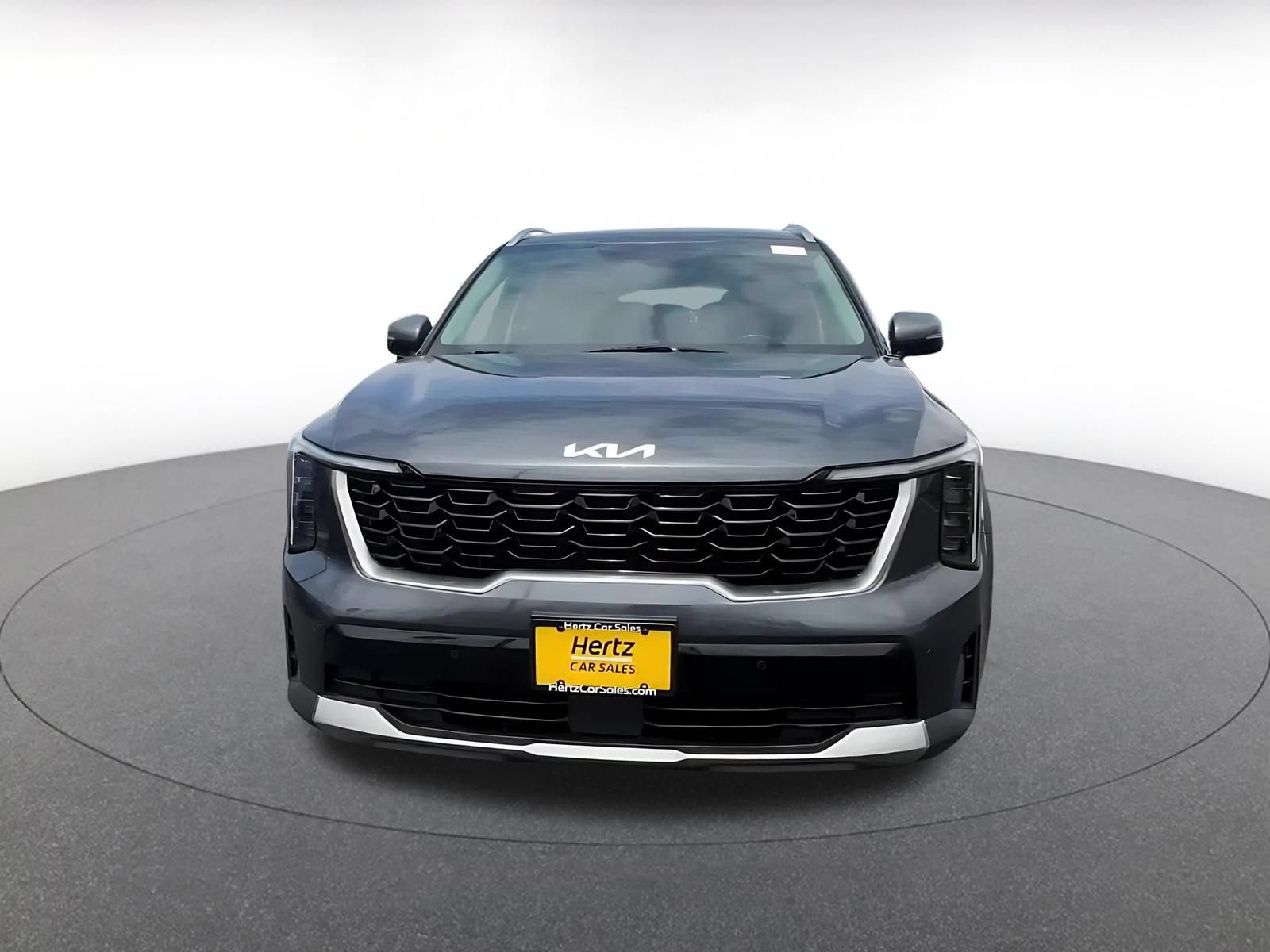 Thumbnail: 2024 Kia Sorento - 4
