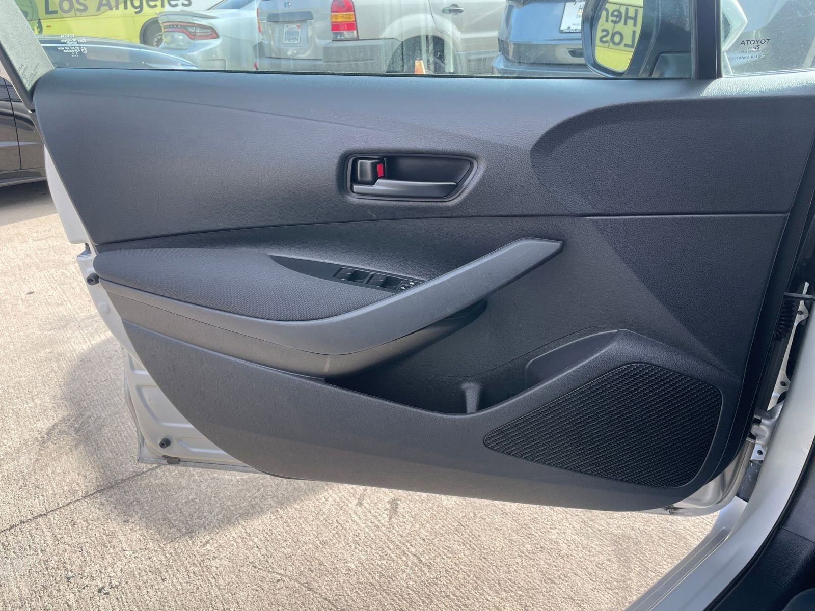 2023 Toyota Corolla LE 20