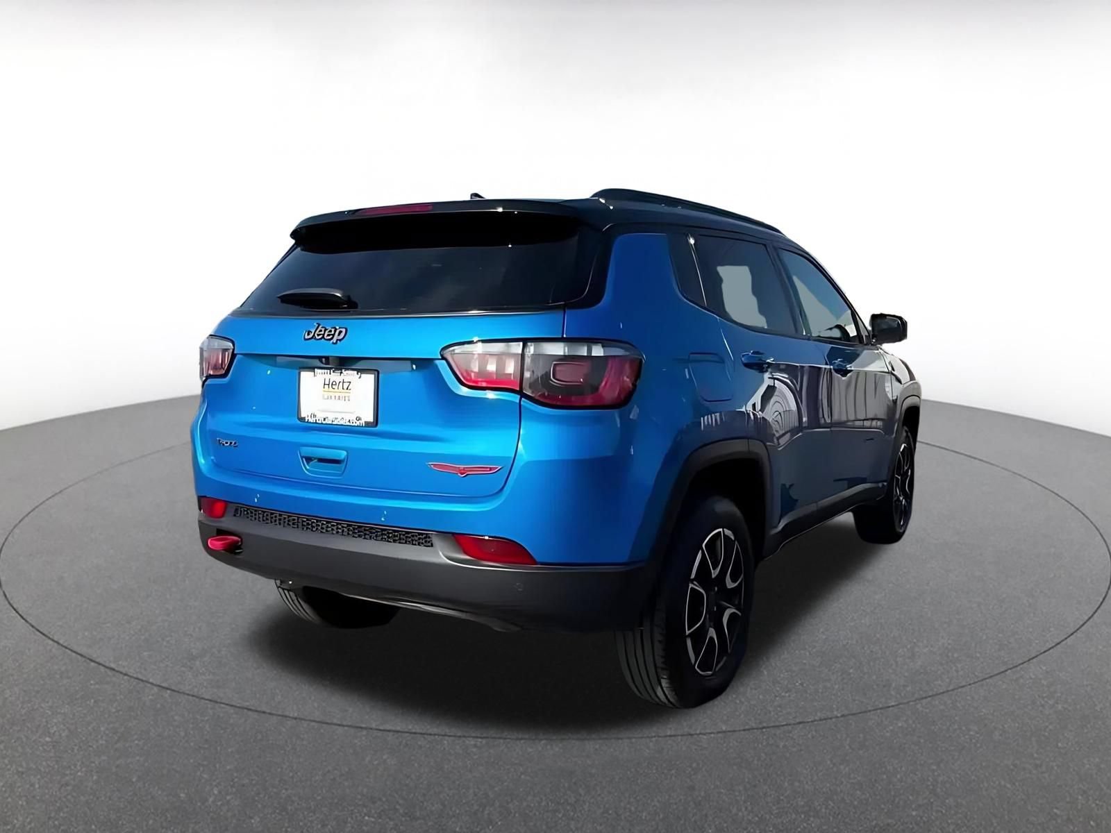 Thumbnail: 2025 Jeep Compass - 15