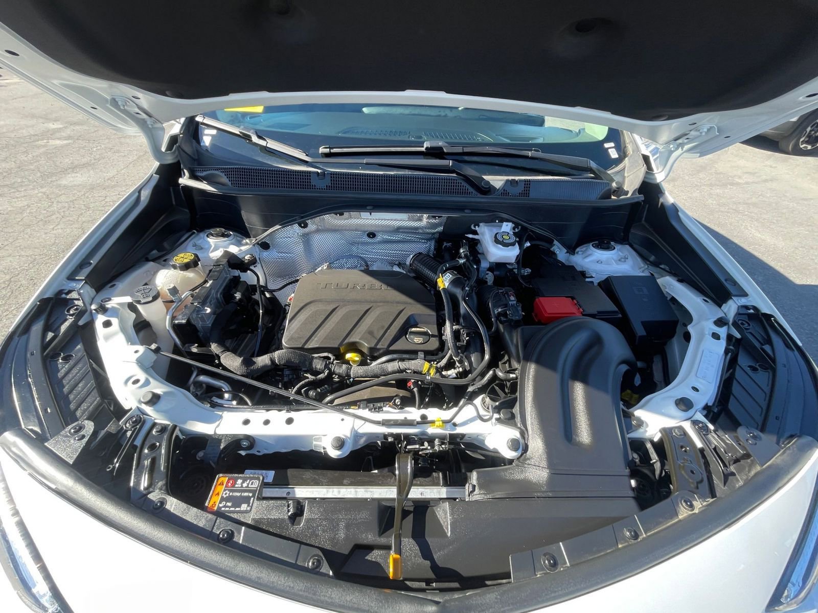 Thumbnail: 2025 Buick Encore GX - 32