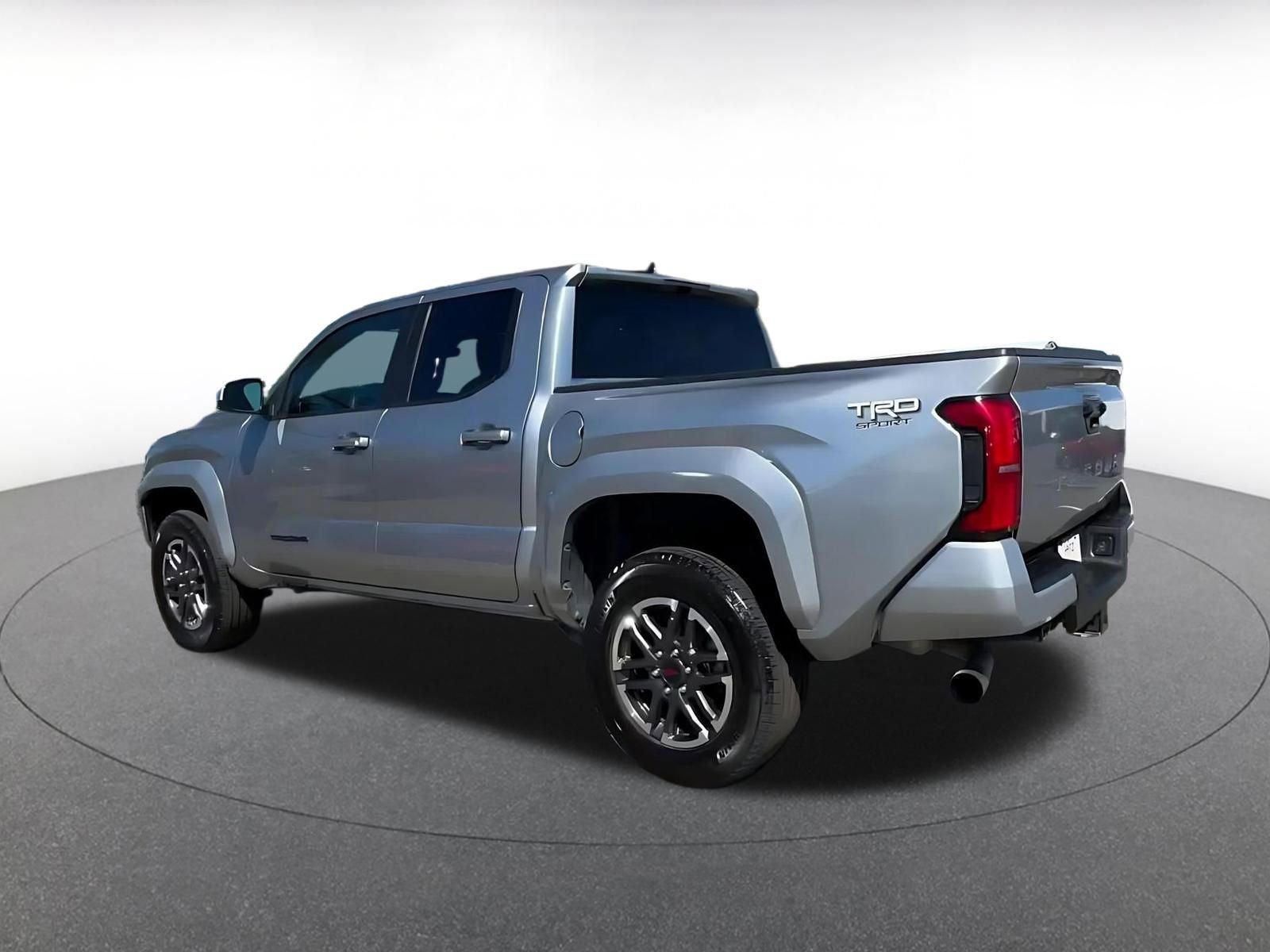 Thumbnail: 2024 Toyota Tacoma - 10