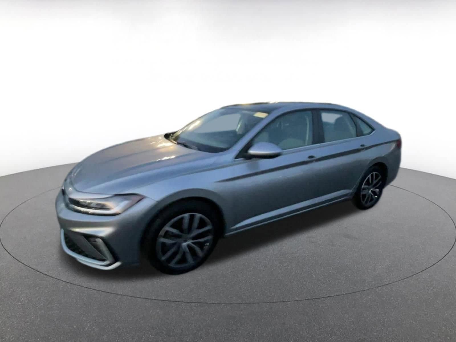 Thumbnail: 2025 Volkswagen Jetta - 9