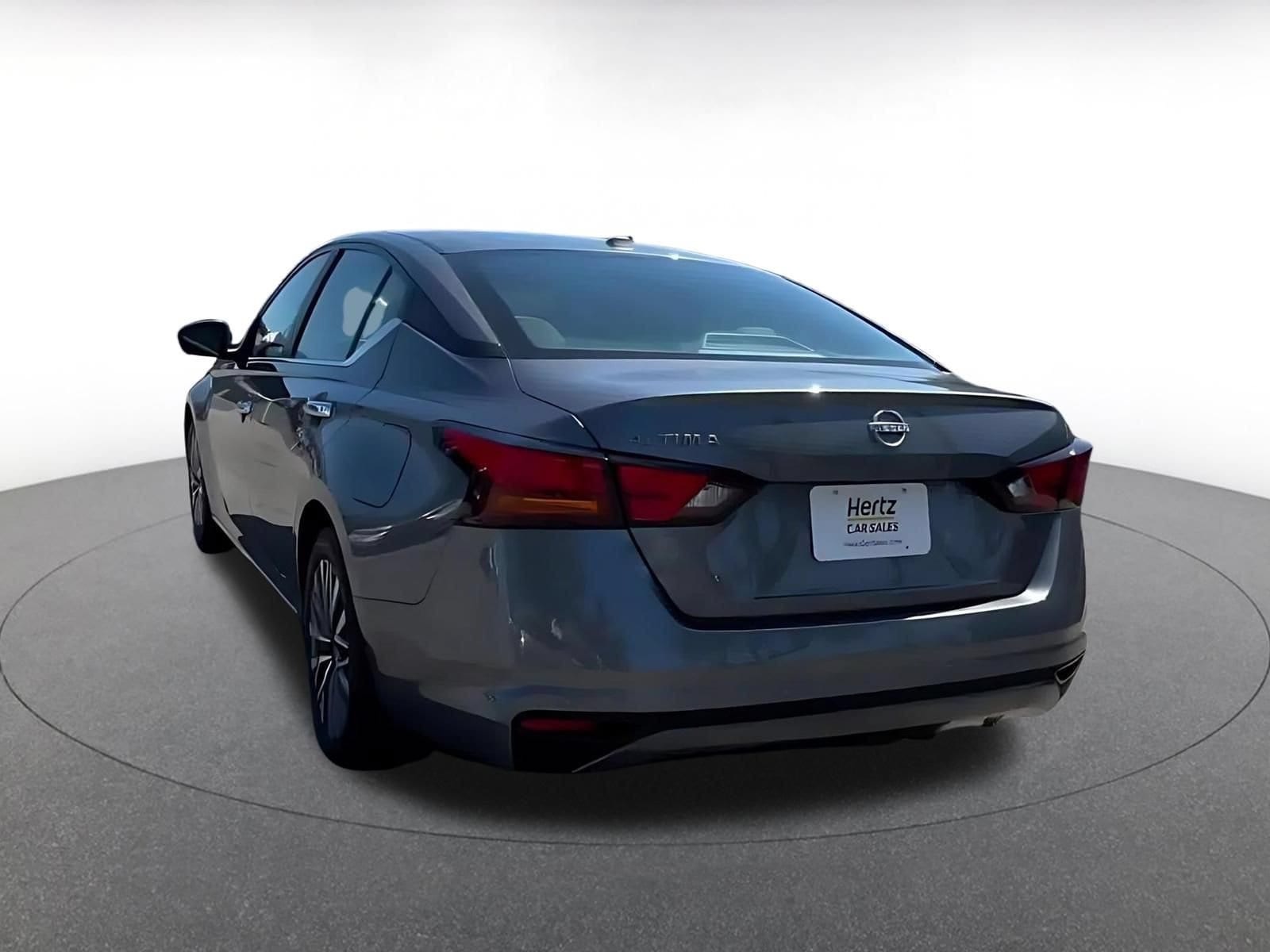 Thumbnail: 2025 Nissan Altima - 11