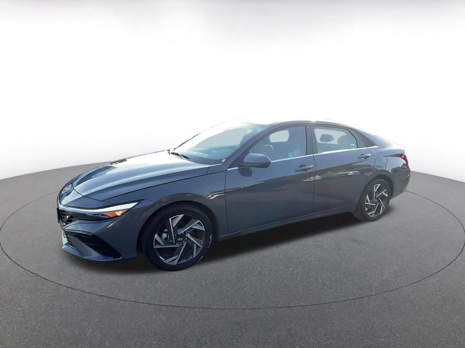 Thumbnail: 2025 Hyundai Elantra - 8