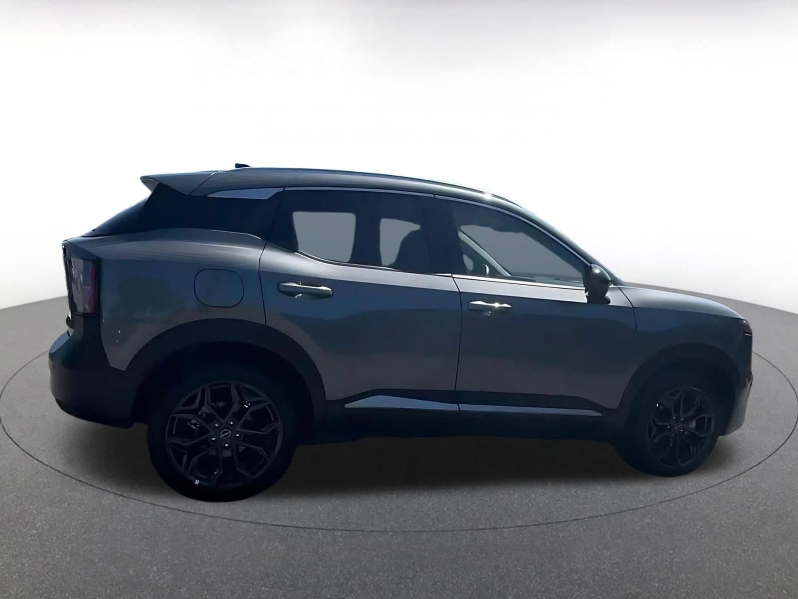 Thumbnail: 2026 Nissan Kicks - 14