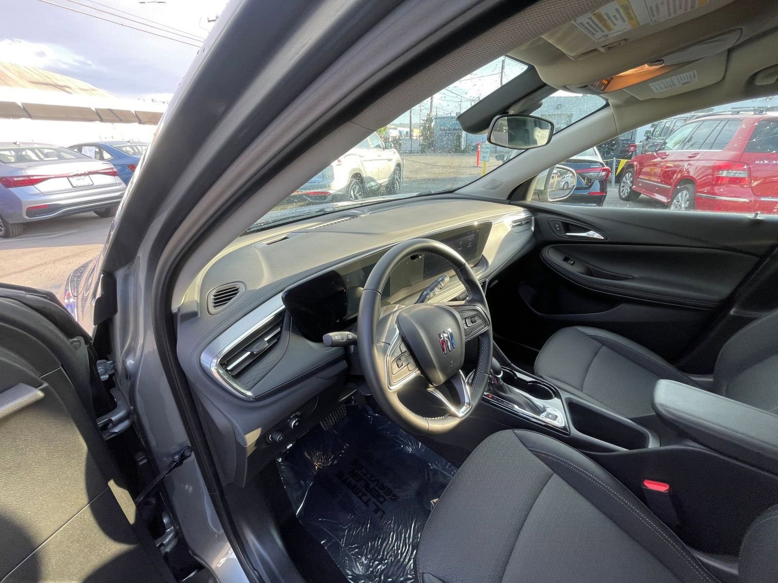 Thumbnail: 2025 Buick Encore GX - 34