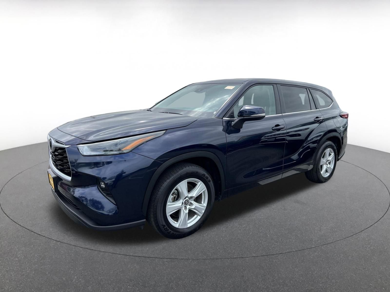 Thumbnail: 2025 Toyota Highlander - 4