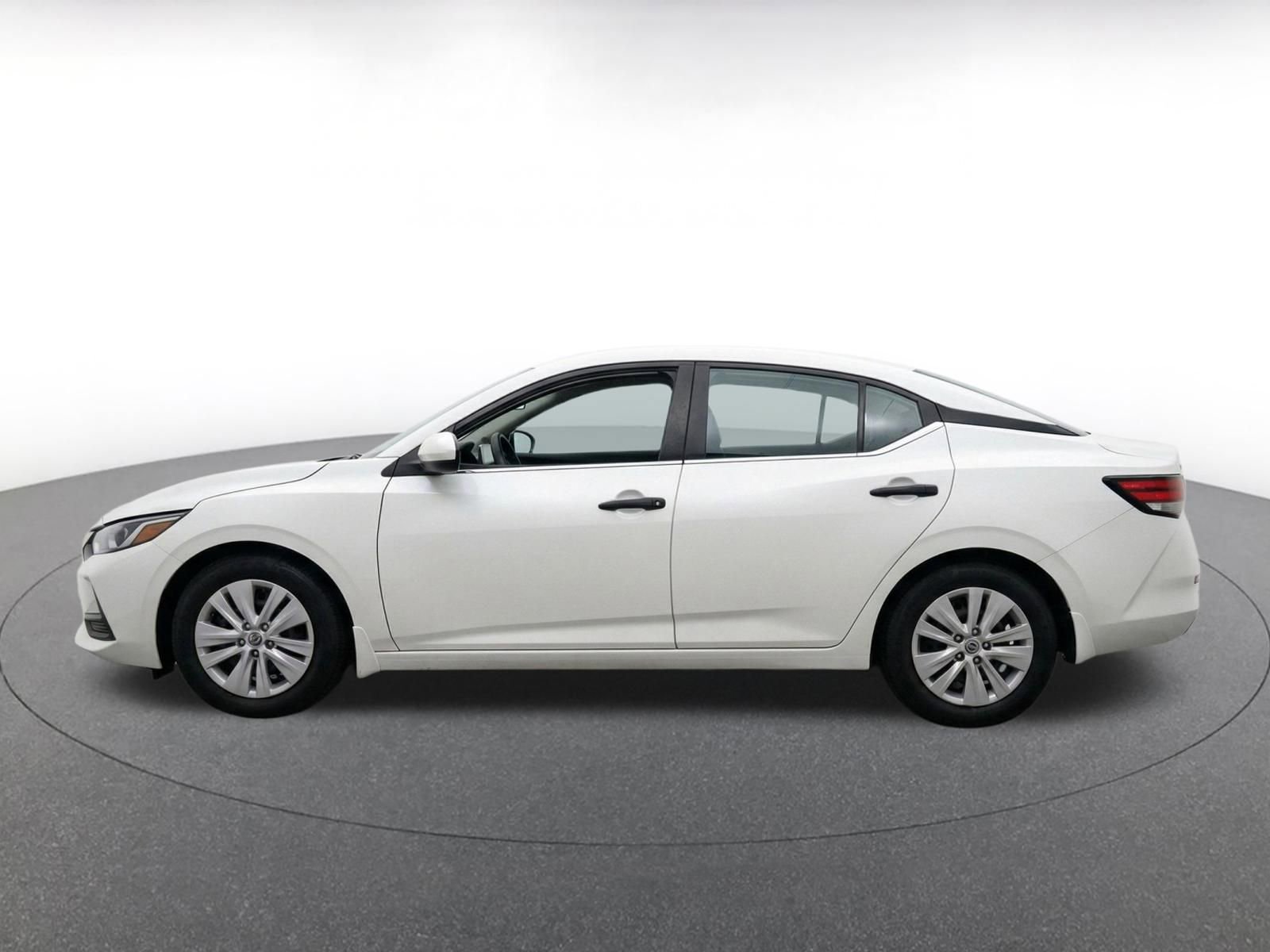 Thumbnail: 2025 Nissan Sentra - 4