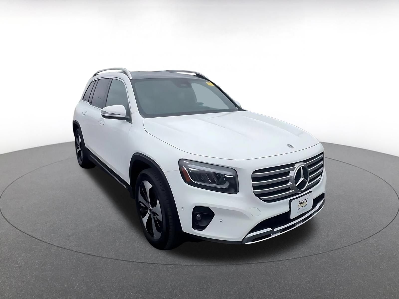 Thumbnail: 2025 Mercedes-Benz GLB - 2
