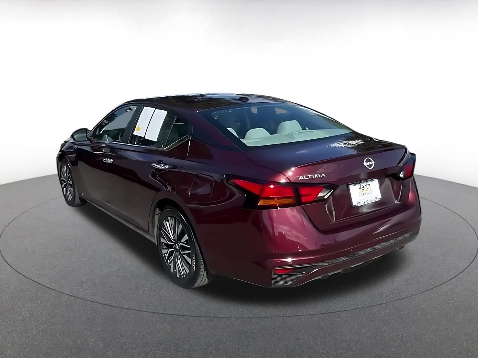 Thumbnail: 2025 Nissan Altima - 11