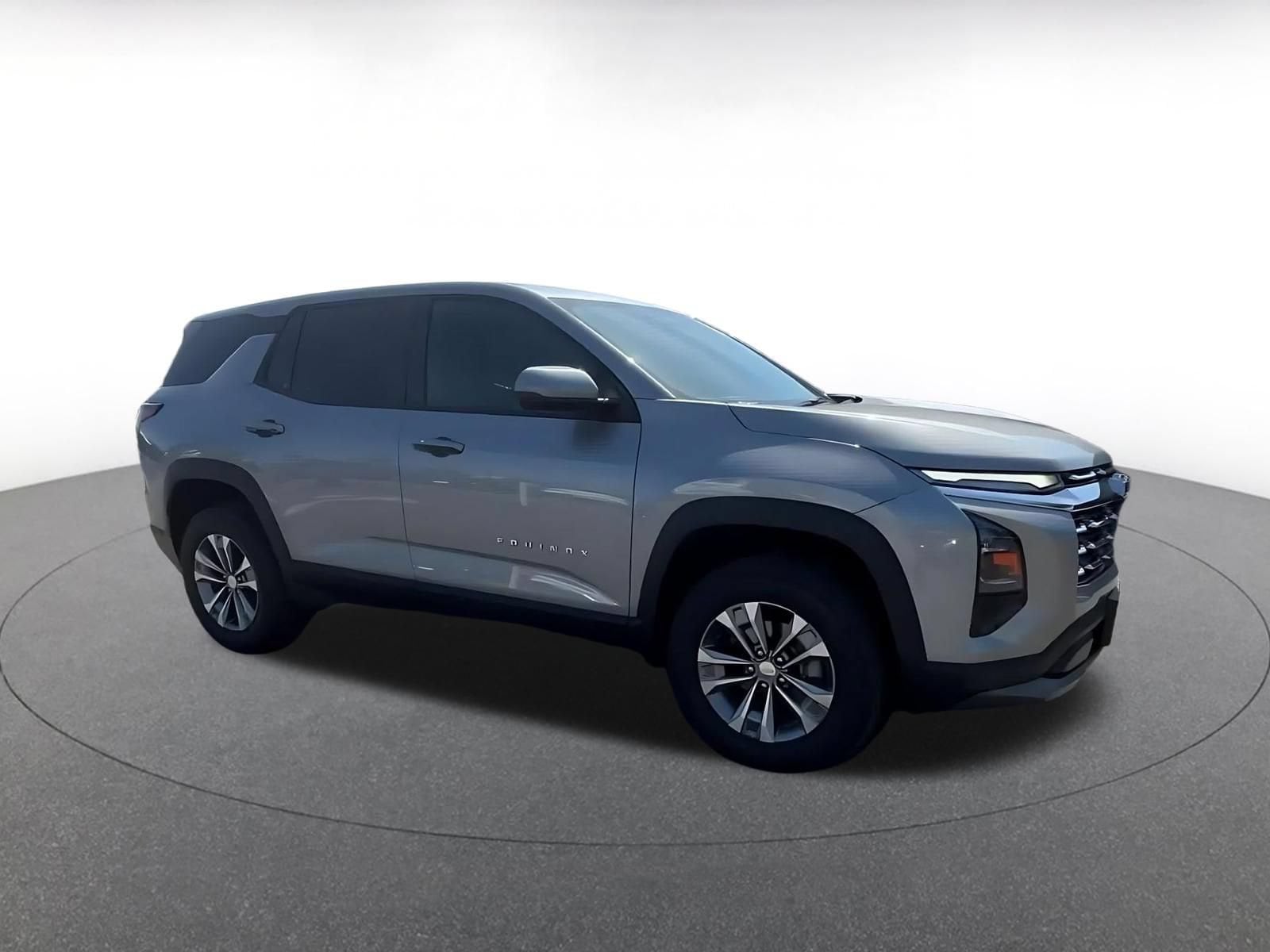 Thumbnail: 2025 Chevrolet Equinox - 2