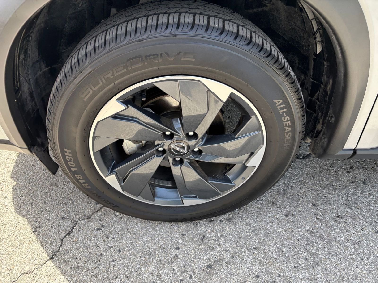 Thumbnail: 2025 Nissan Rogue - 25