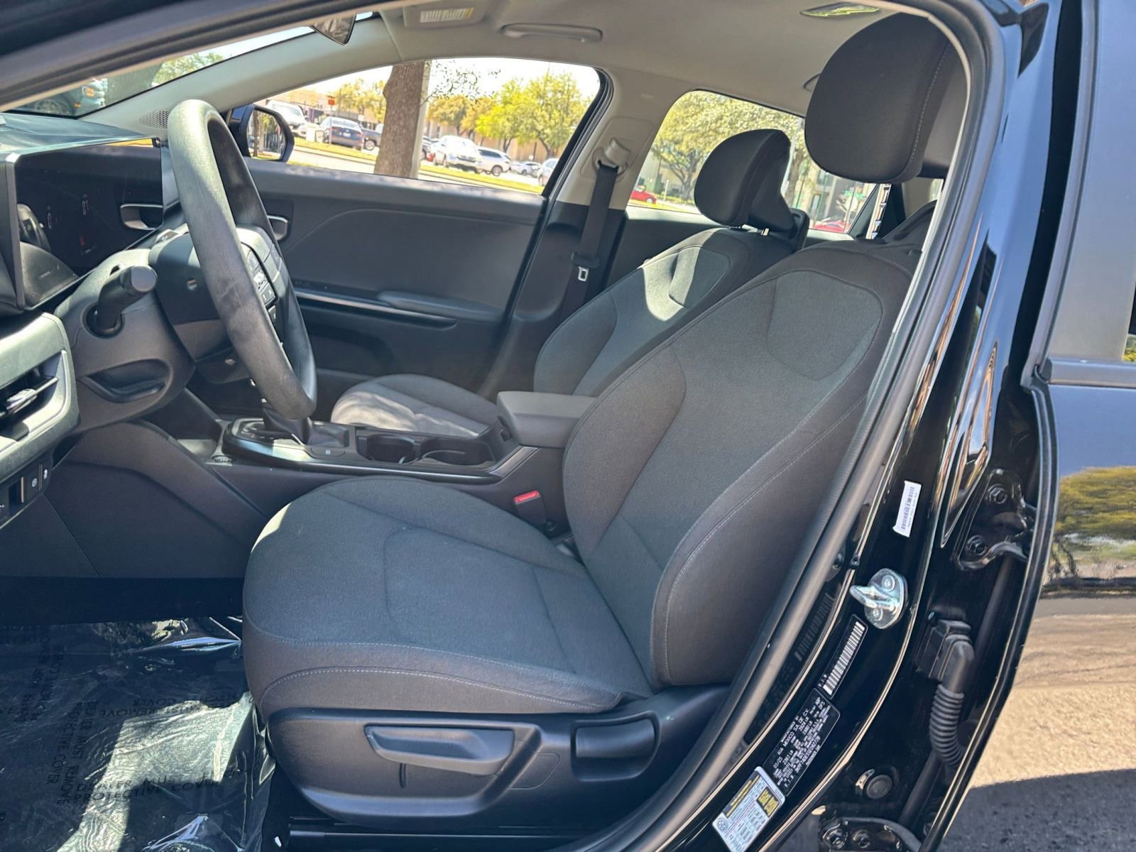 Thumbnail: 2025 Kia K4 - 23