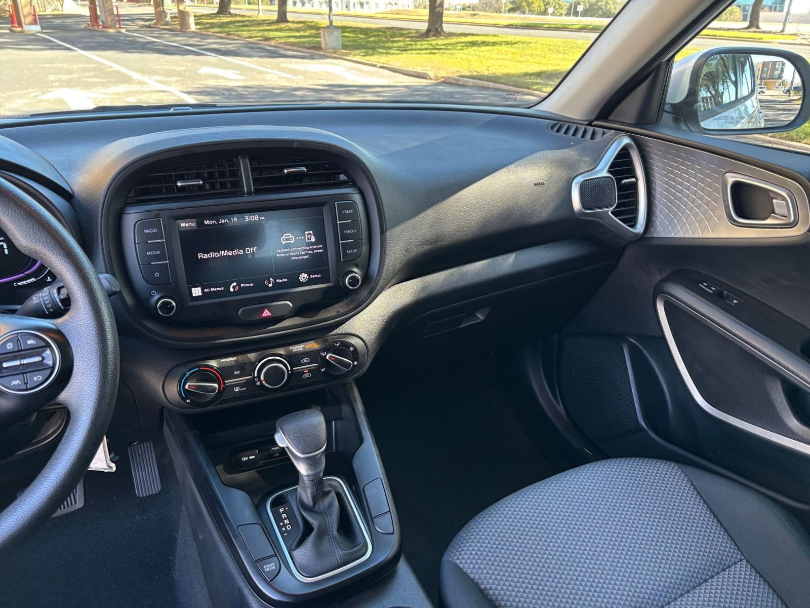 Thumbnail: 2025 Kia Soul - 29