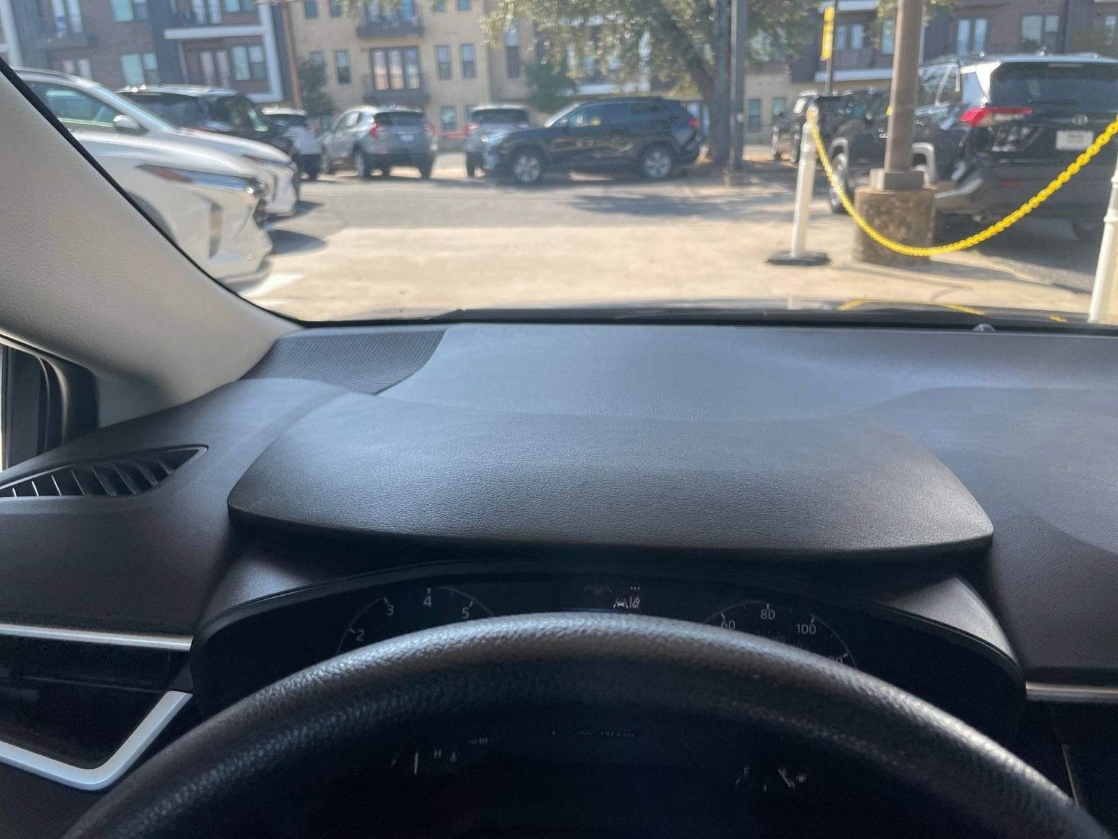 Thumbnail: 2025 Toyota Corolla - 32