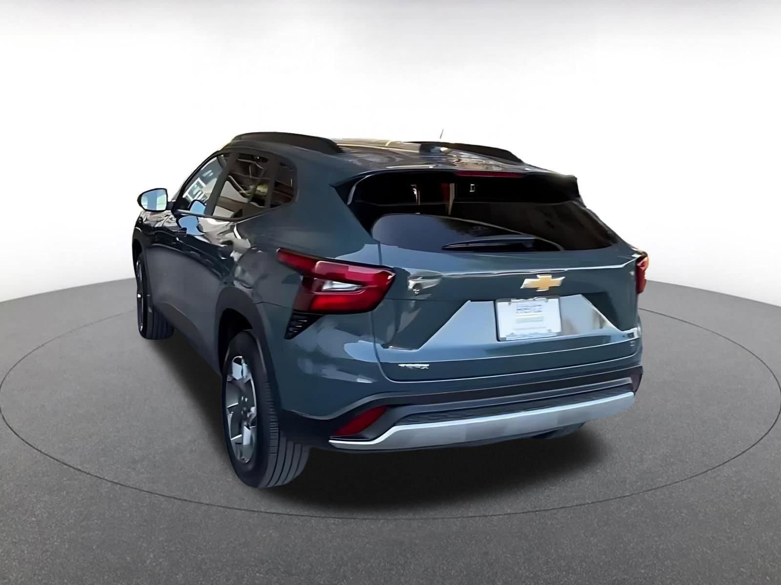 Thumbnail: 2025 Chevrolet Trax - 11