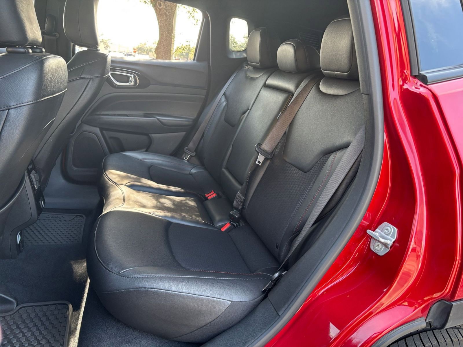 Thumbnail: 2025 Jeep Compass - 21