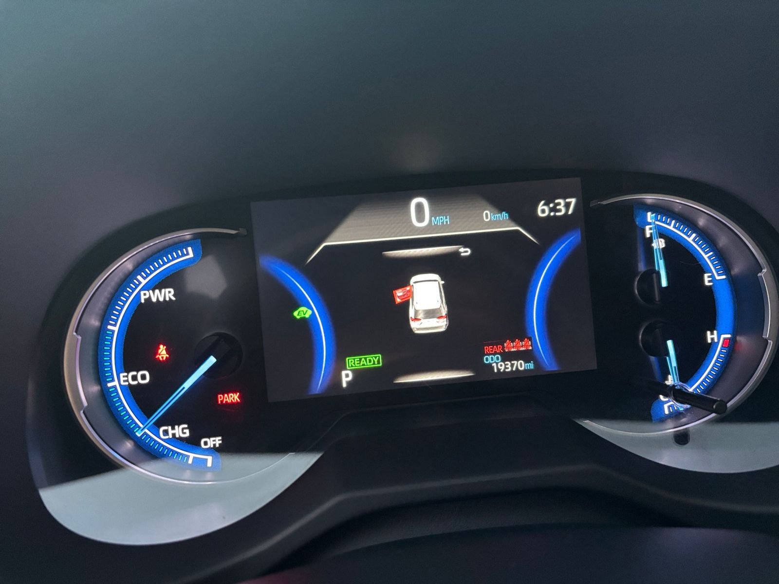 Thumbnail: 2025 Toyota RAV4 - 34