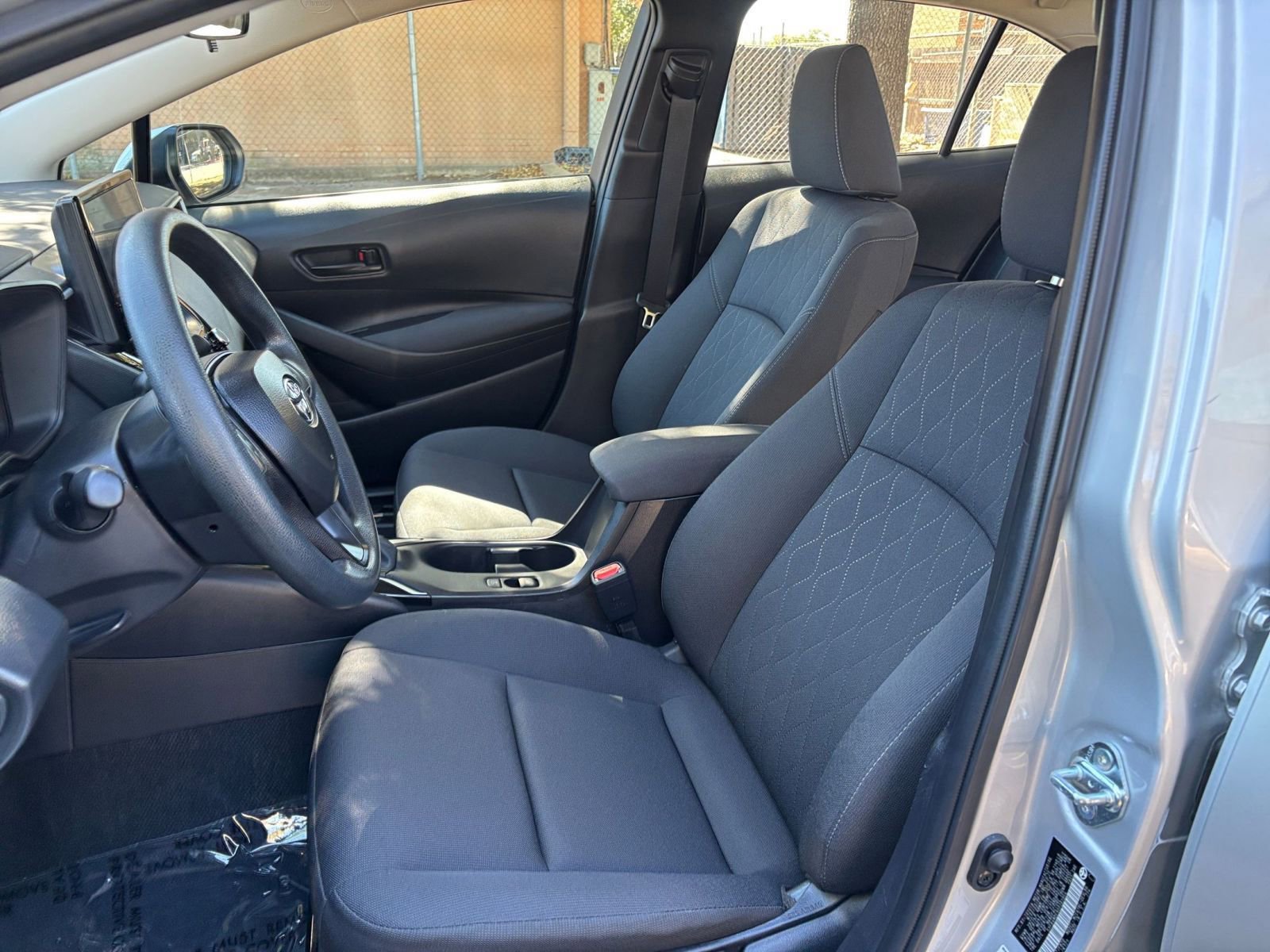 Thumbnail: 2025 Toyota Corolla - 30