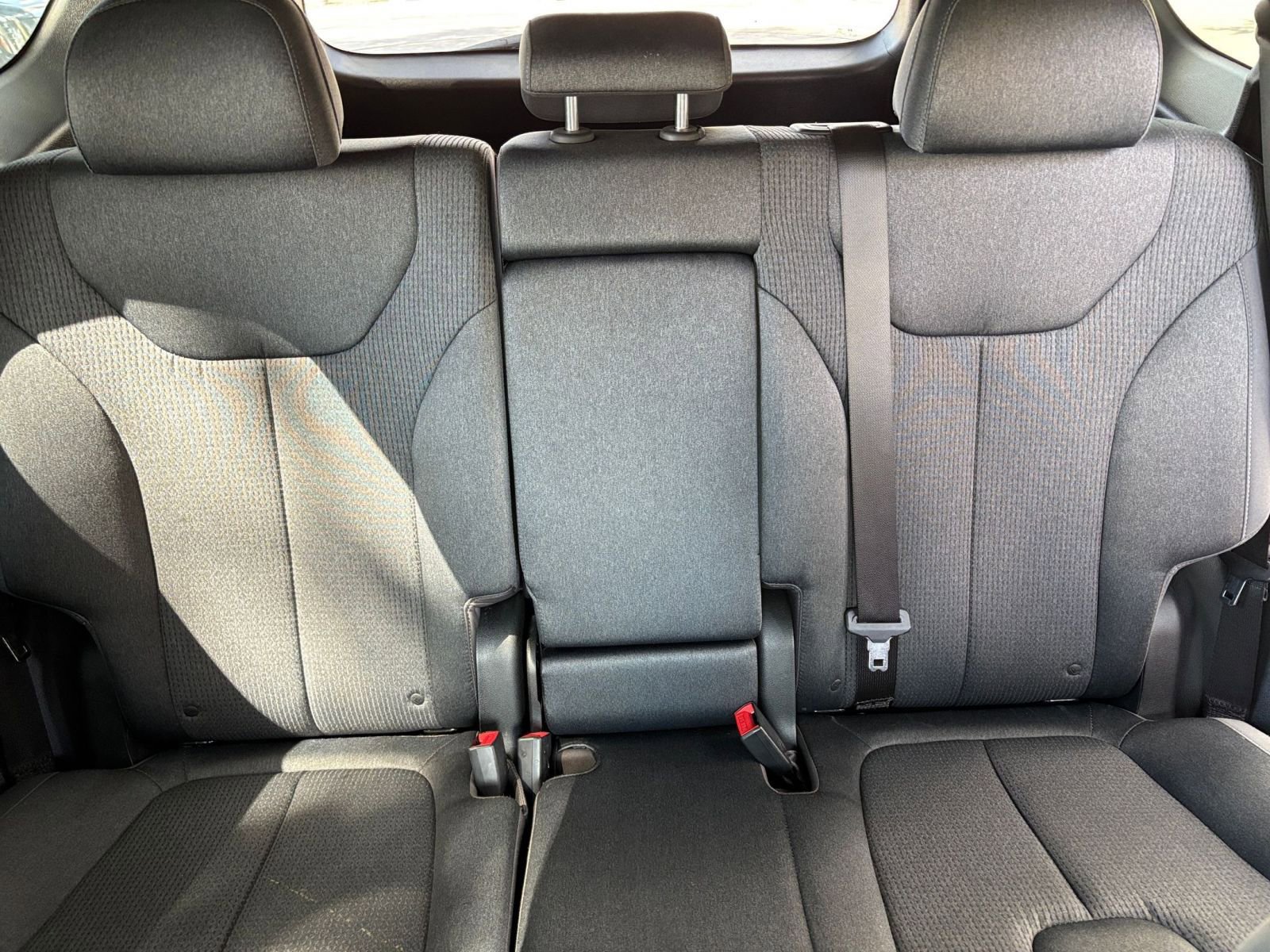 Thumbnail: 2023 Hyundai Santa Fe - 32