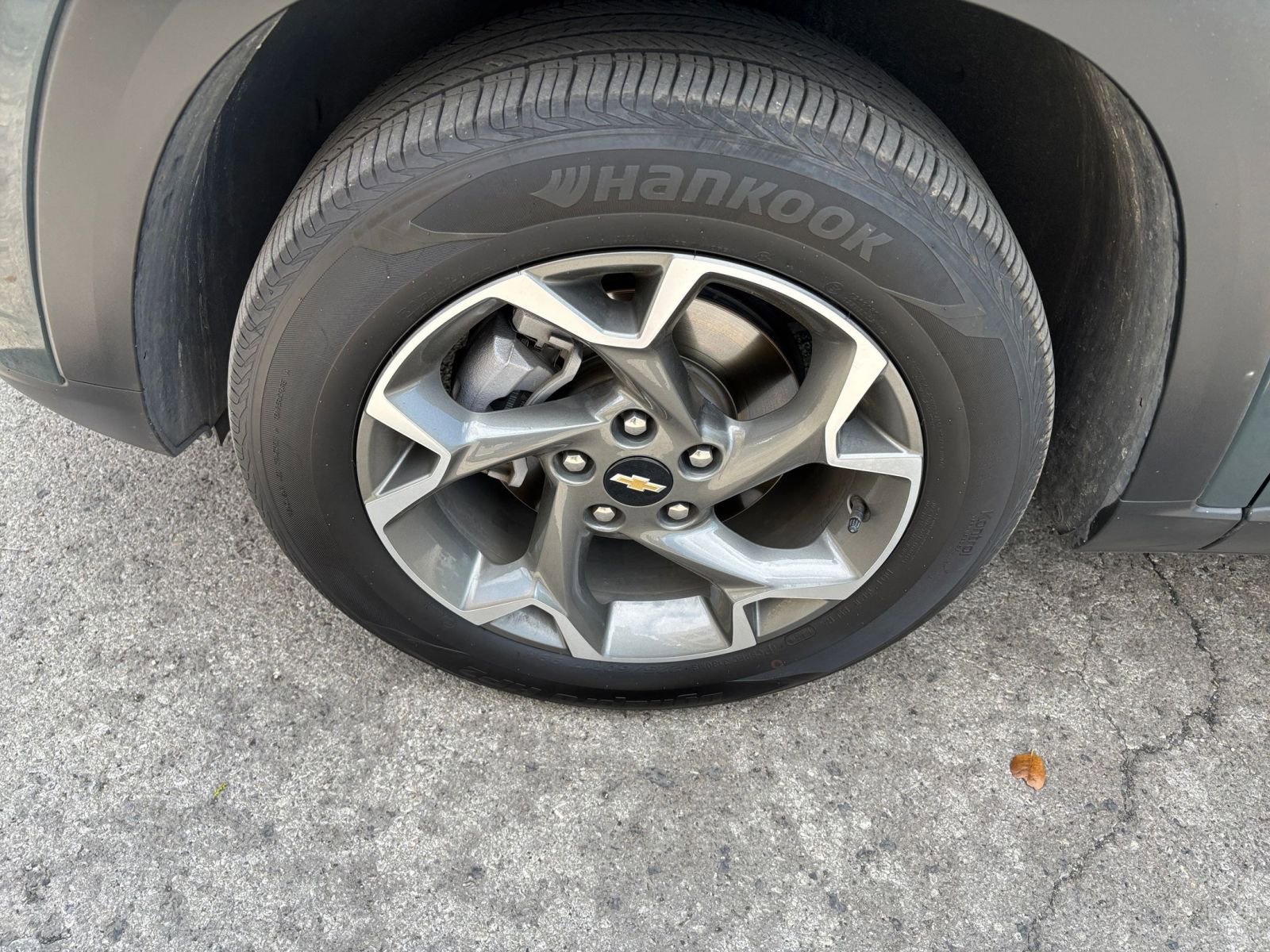 Thumbnail: 2025 Chevrolet Trax - 25