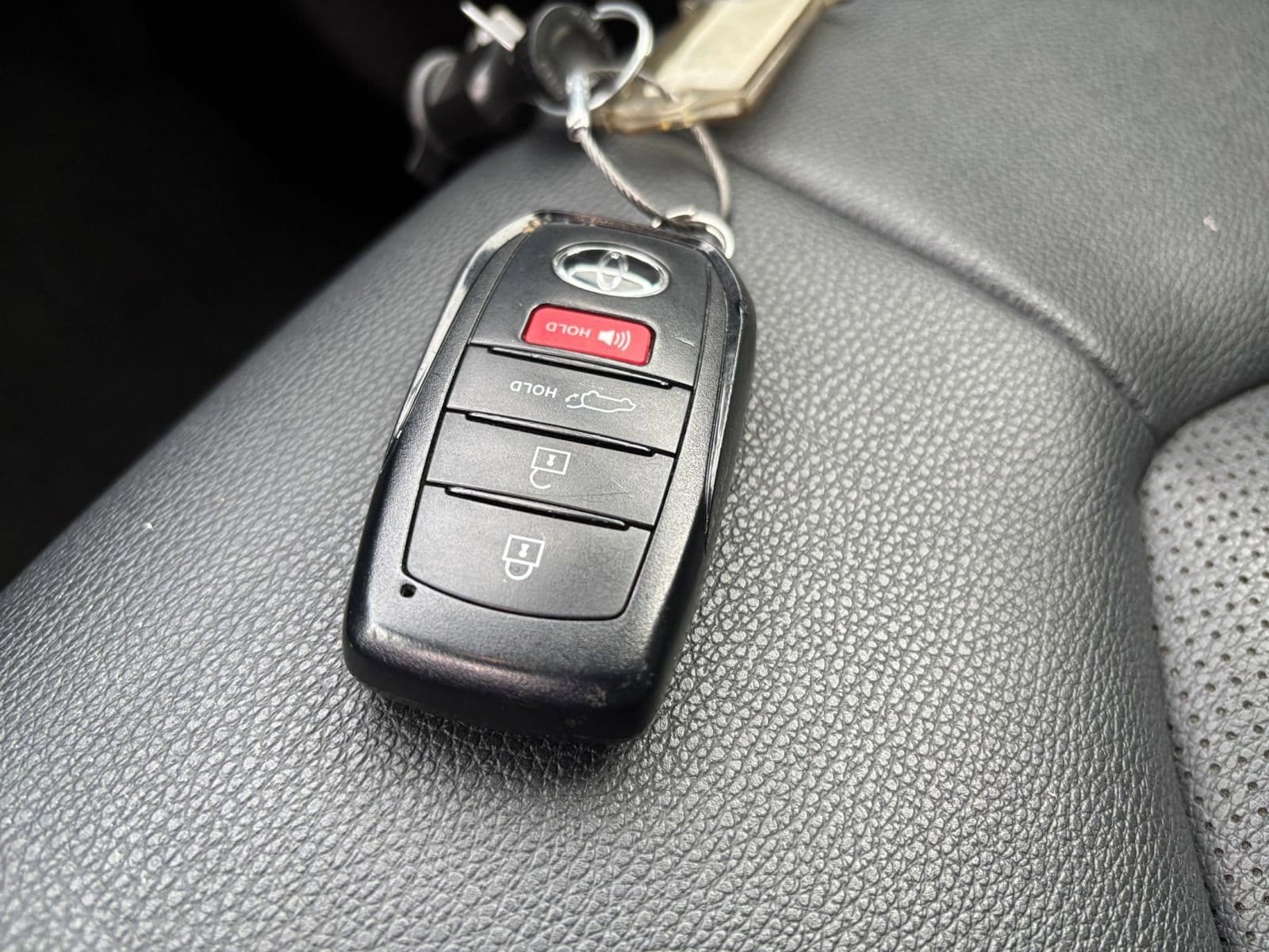 Thumbnail: 2024 Toyota Grand Highlander - 18