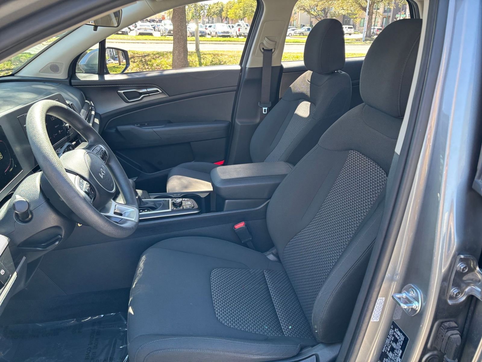 Thumbnail: 2025 Kia Sportage - 31