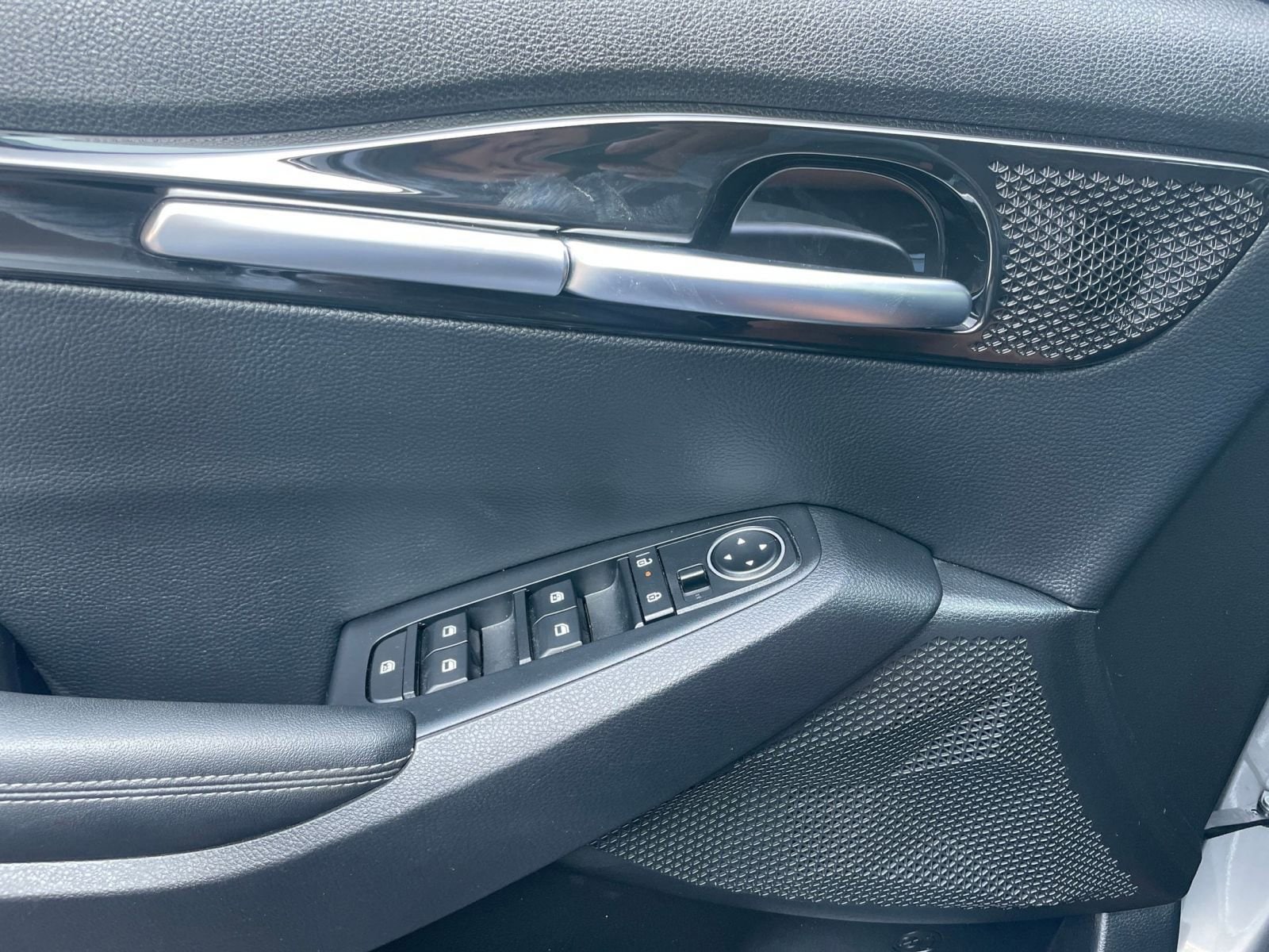 Thumbnail: 2025 Kia Seltos - 20