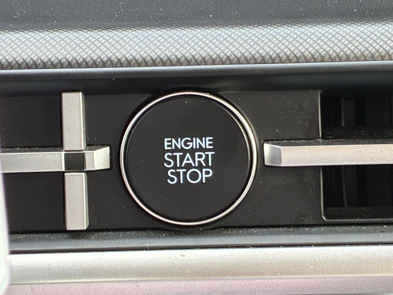 Thumbnail: 2025 Hyundai Santa Fe - 28