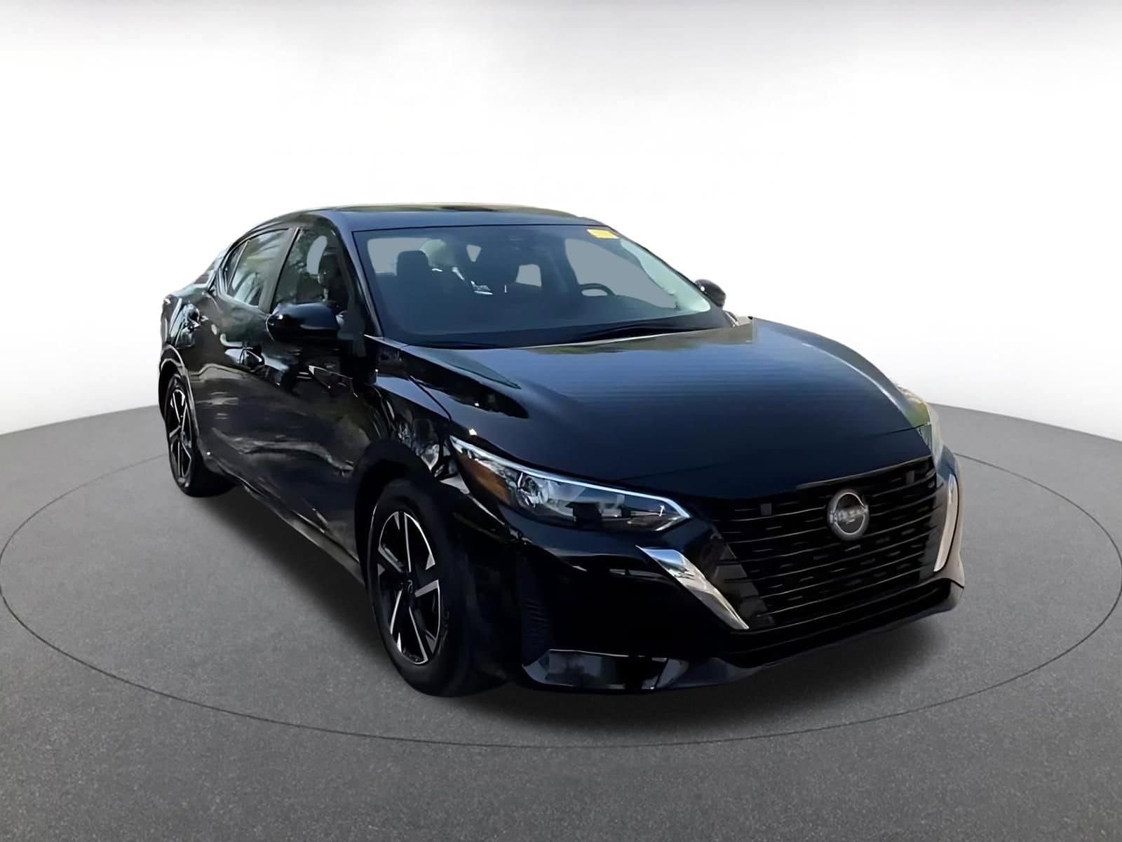 Thumbnail: 2025 Nissan Sentra - 2