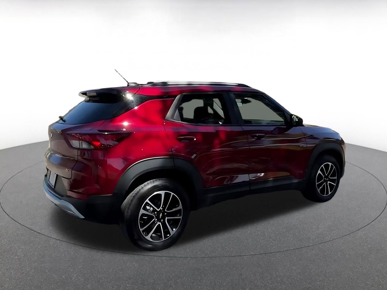 Thumbnail: 2025 Chevrolet TrailBlazer - 15