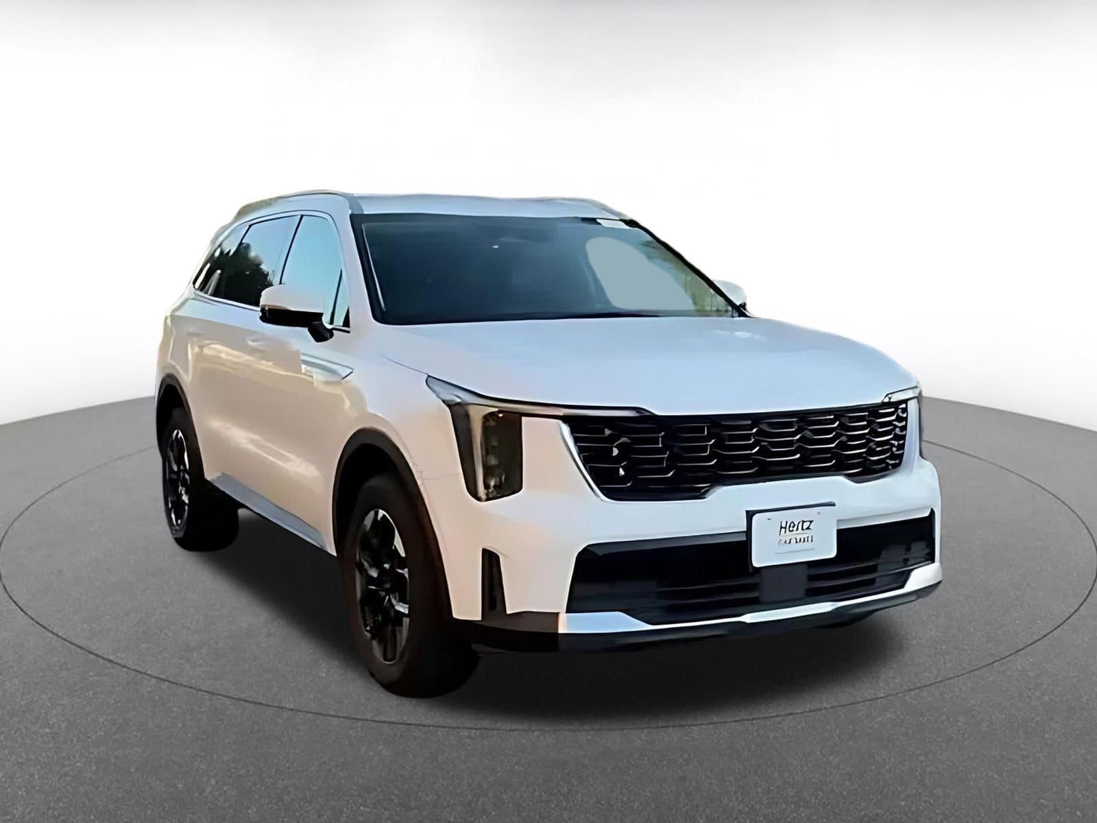 Thumbnail: 2024 Kia Sorento - 3