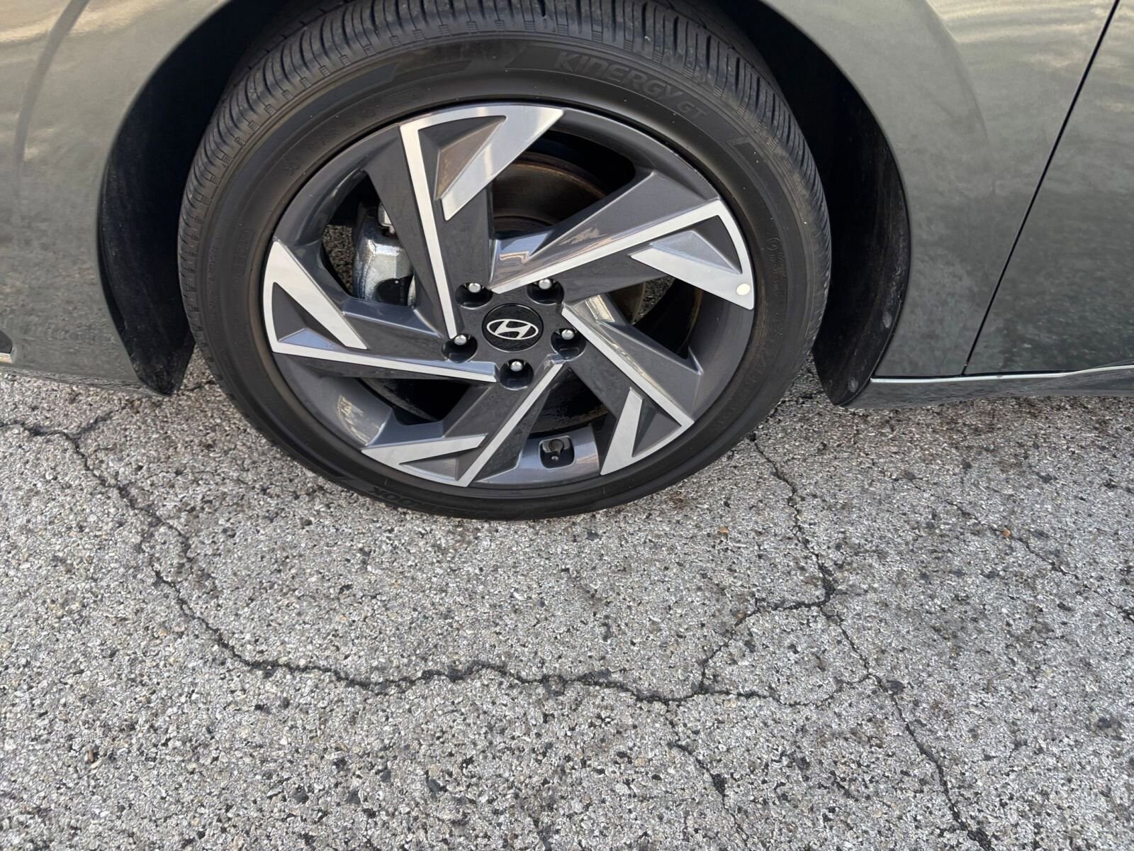 Thumbnail: 2025 Hyundai Elantra - 25