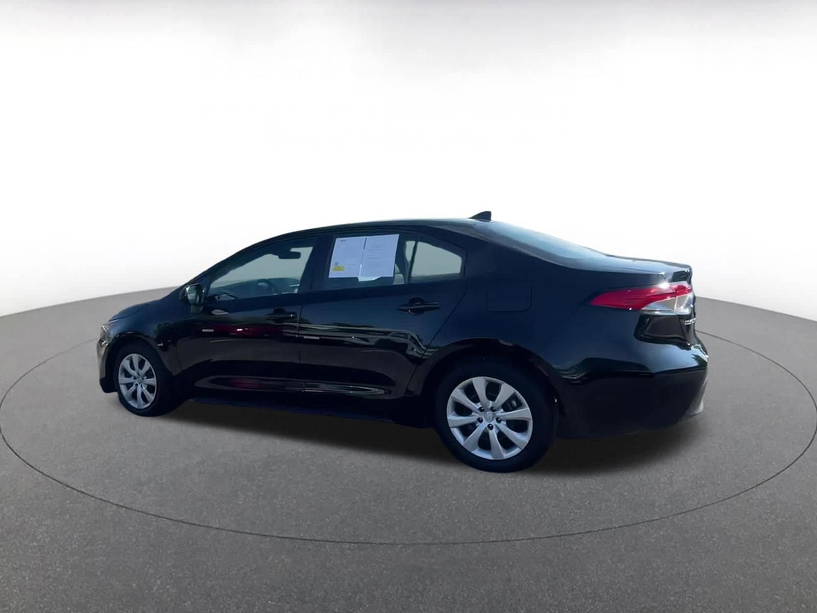 Thumbnail: 2025 Toyota Corolla - 8