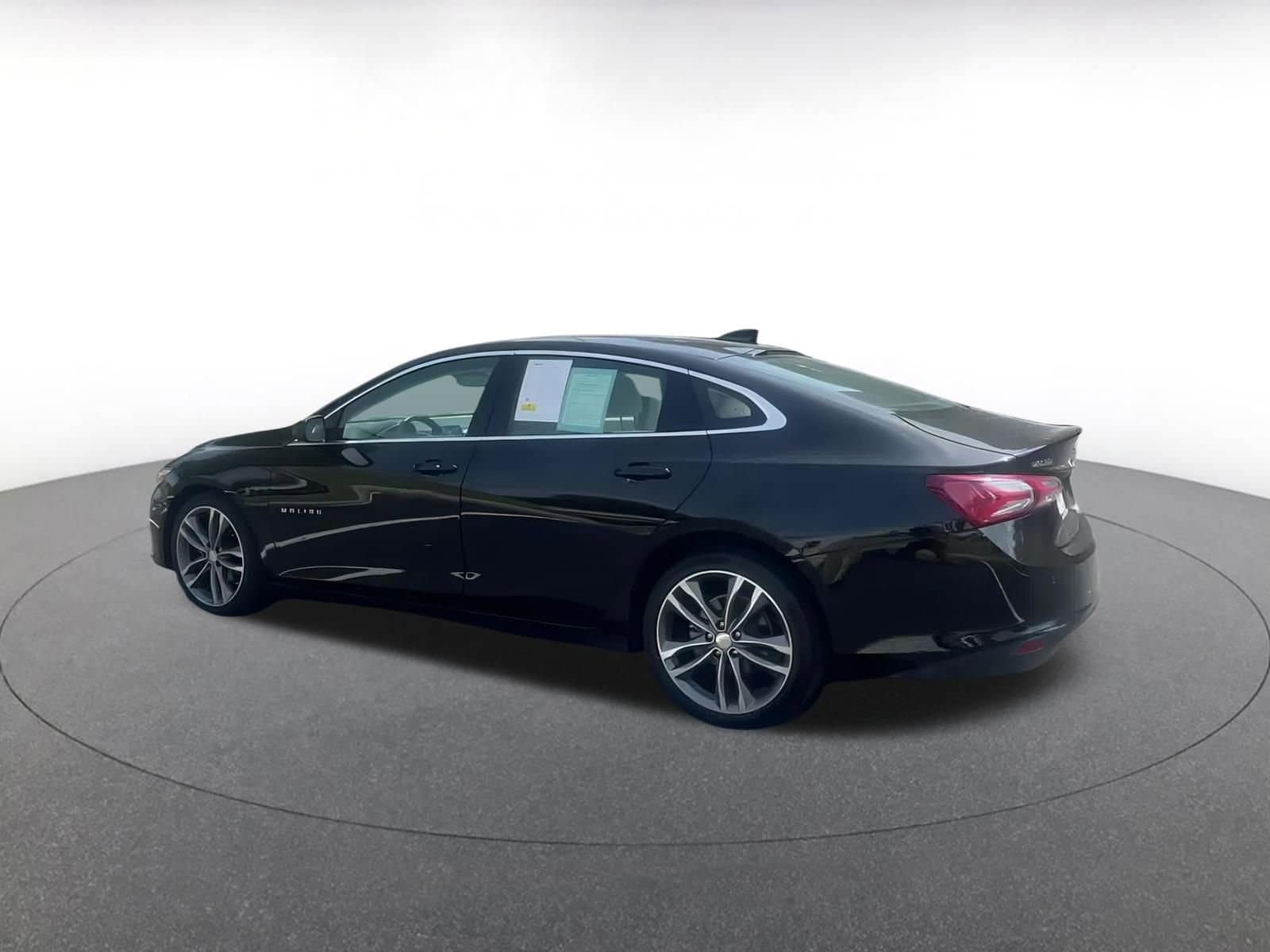 Thumbnail: 2024 Chevrolet Malibu - 7