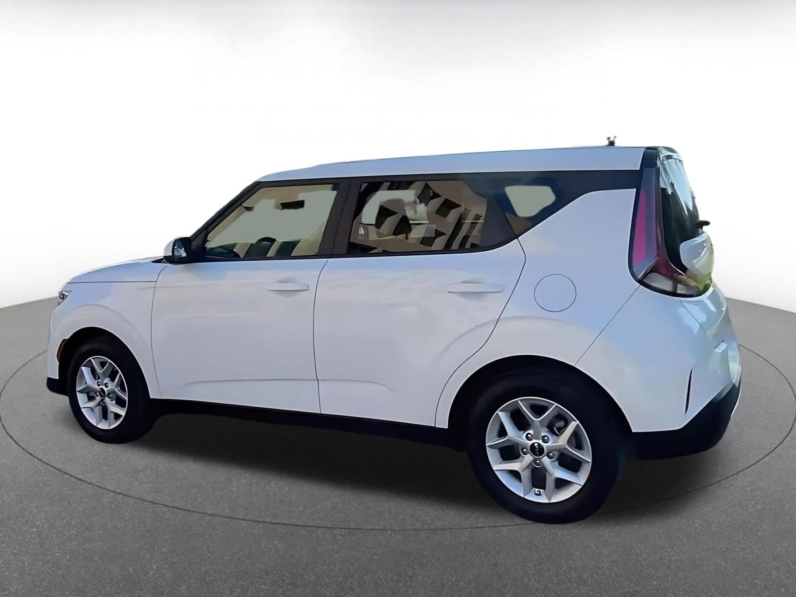 Thumbnail: 2025 Kia Soul - 10