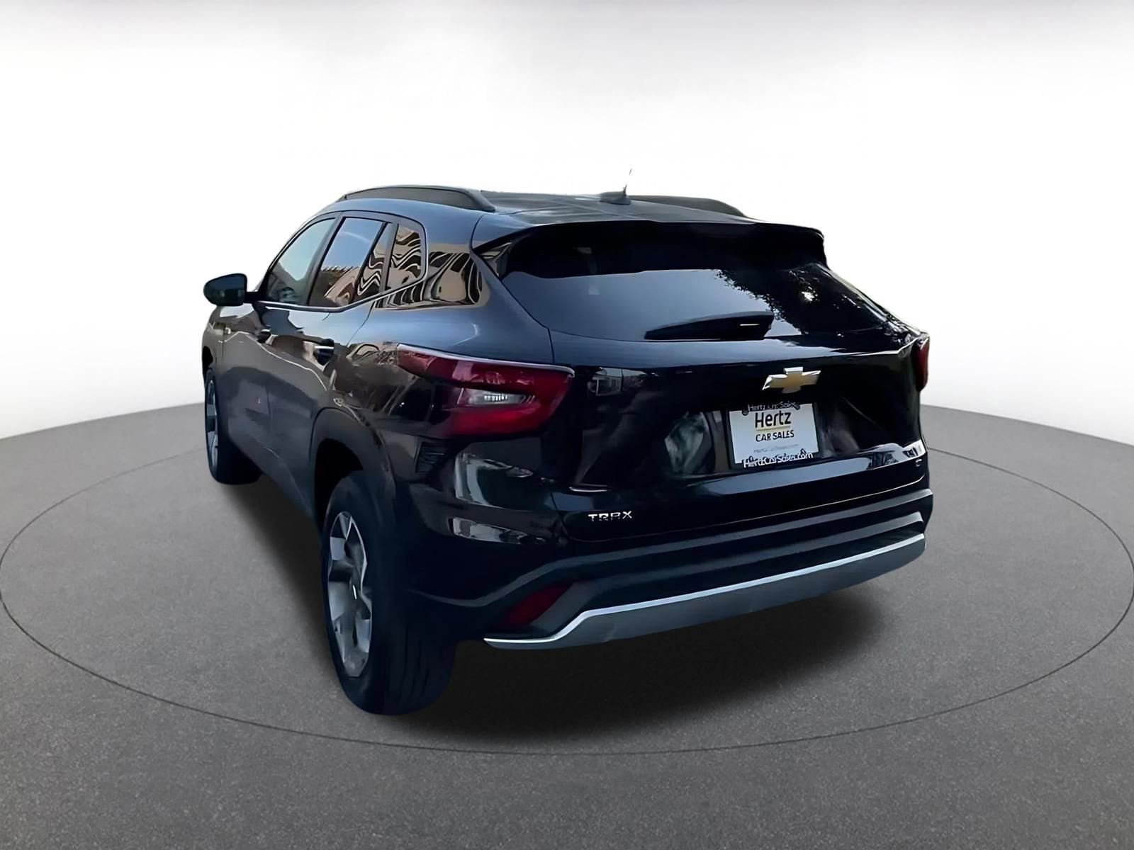 Thumbnail: 2025 Chevrolet Trax - 11