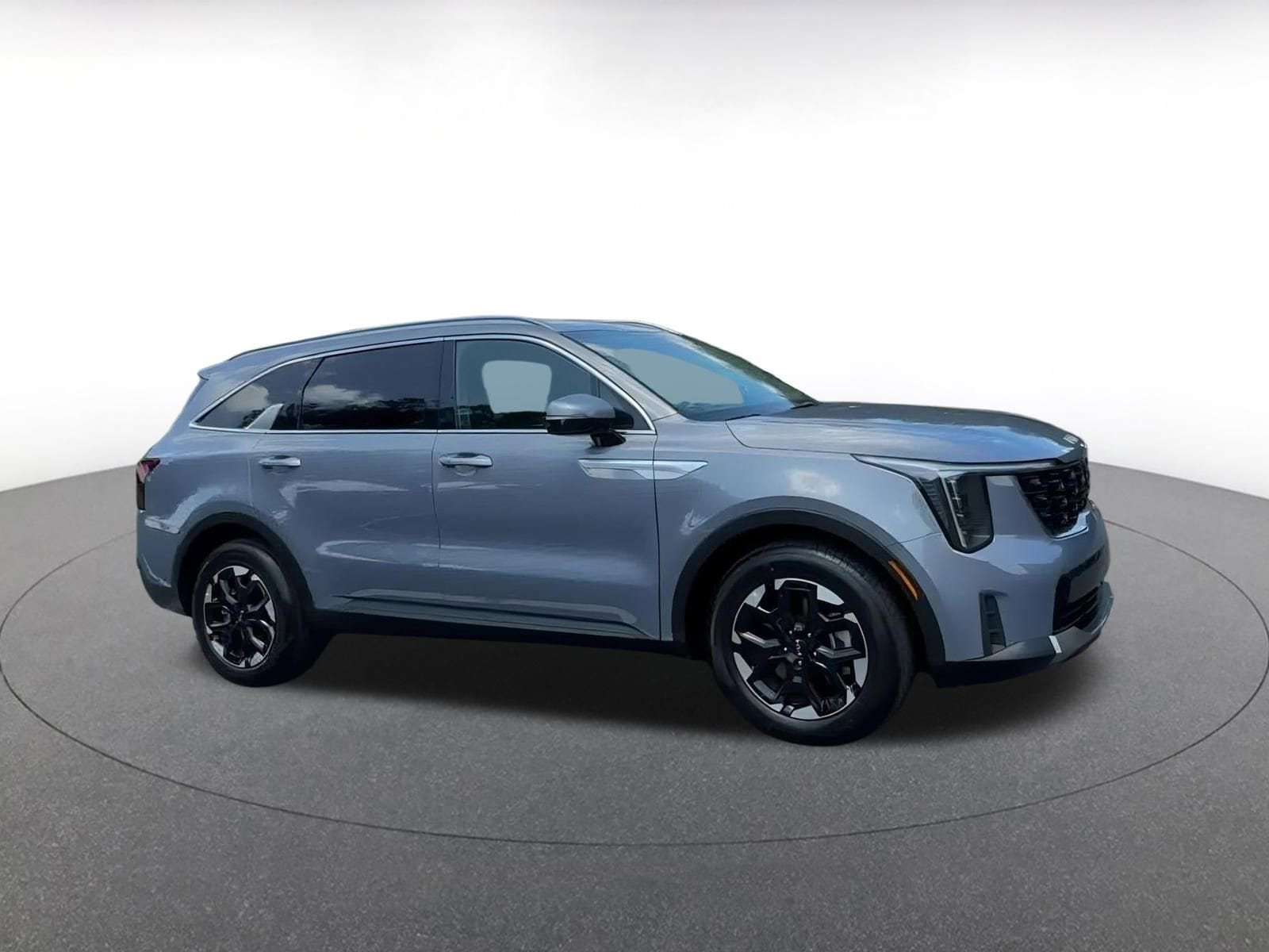 Thumbnail: 2024 Kia Sorento - 2