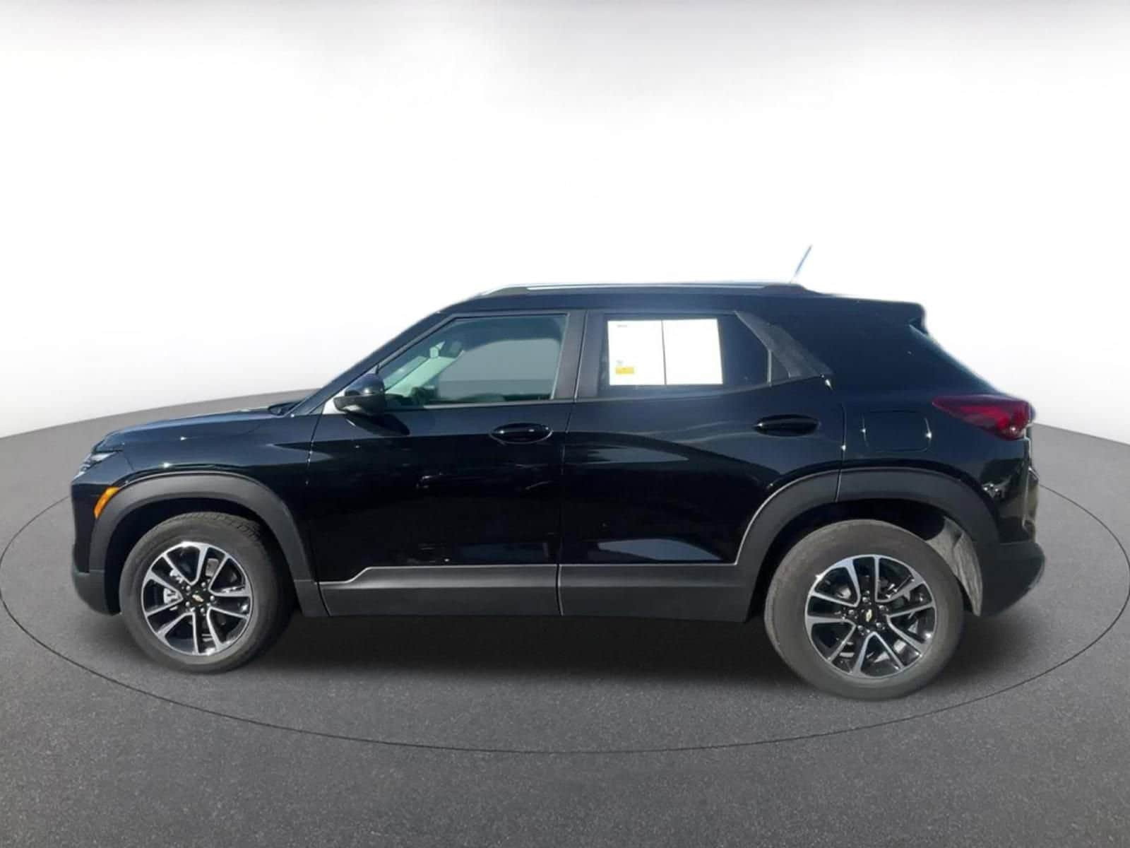 Thumbnail: 2025 Chevrolet TrailBlazer - 7