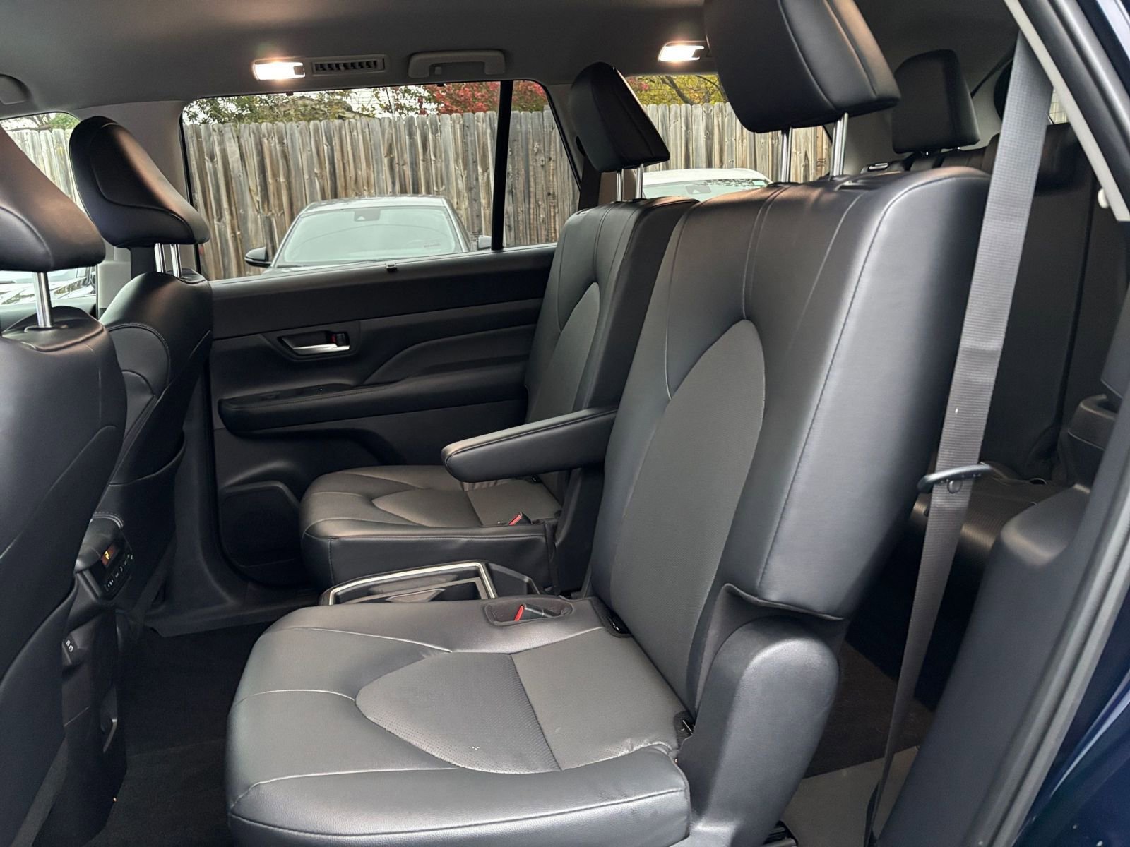 Thumbnail: 2025 Toyota Grand Highlander - 22